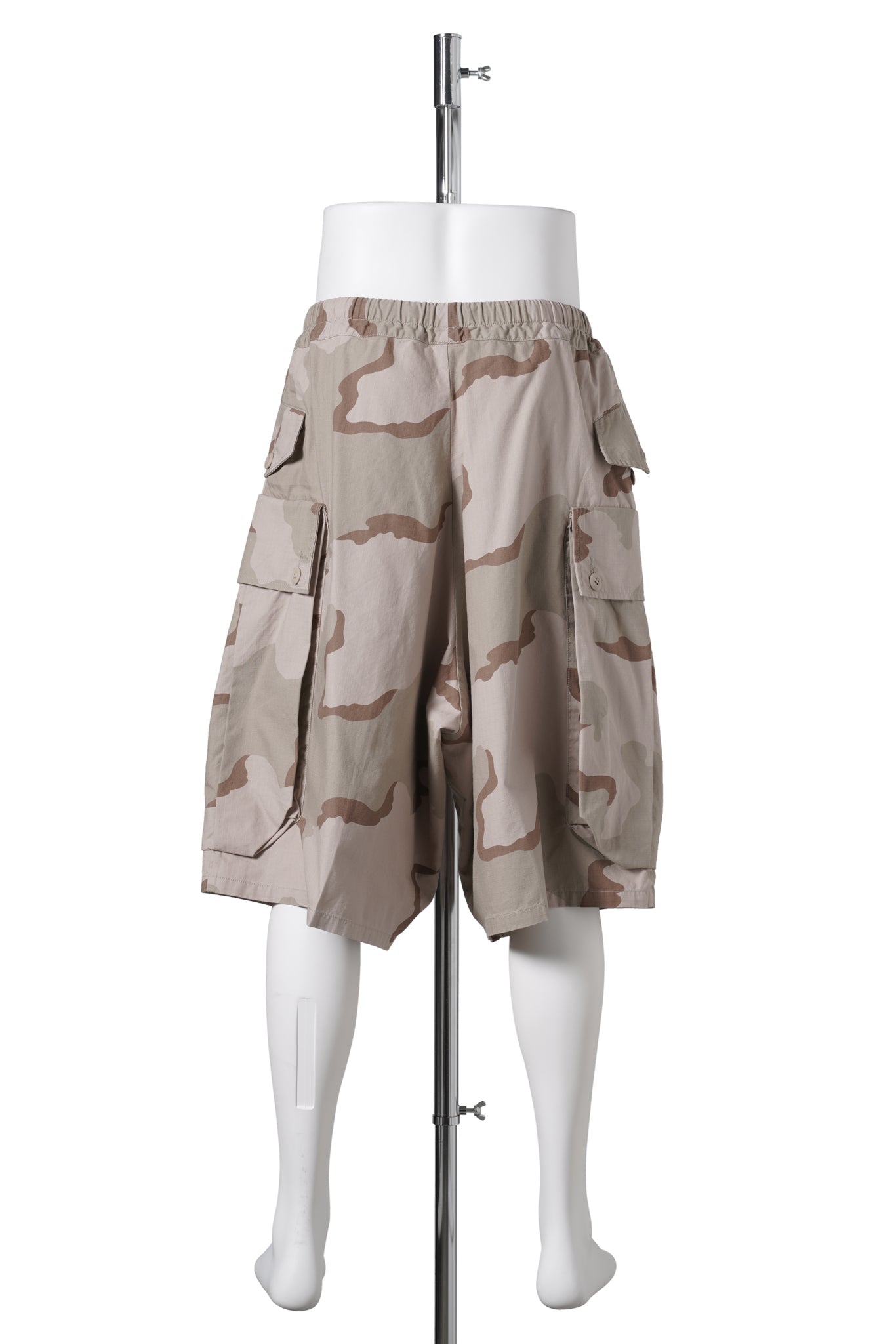 PLEATED JUMBO SHORT WITH ELASTIC WAIST / DUSTY PINK CAMO