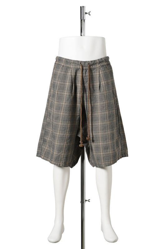 PLEATED JUMBO SHORT WITH ELASTIC WAIST / SMALL KHAKI PLAID