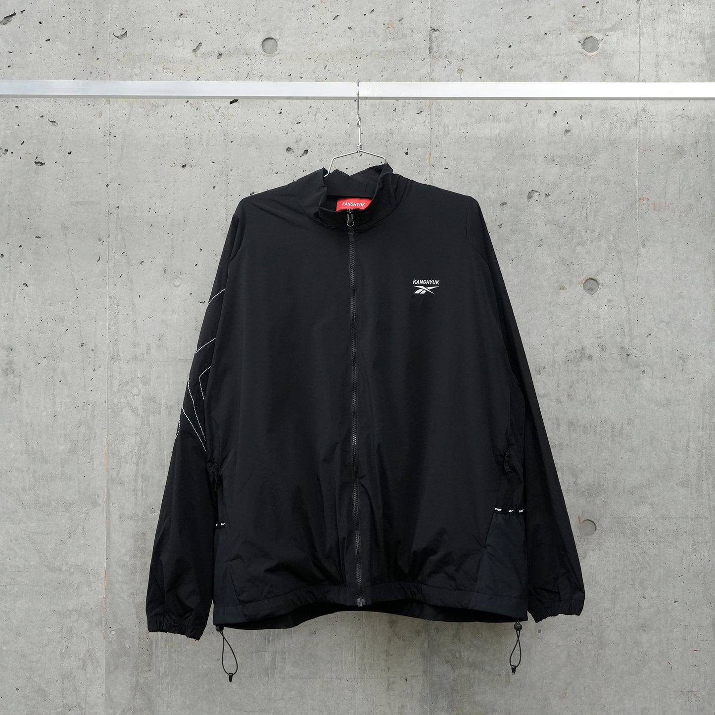 STITCHED LOGO TRACK JACKET / DARK GREY