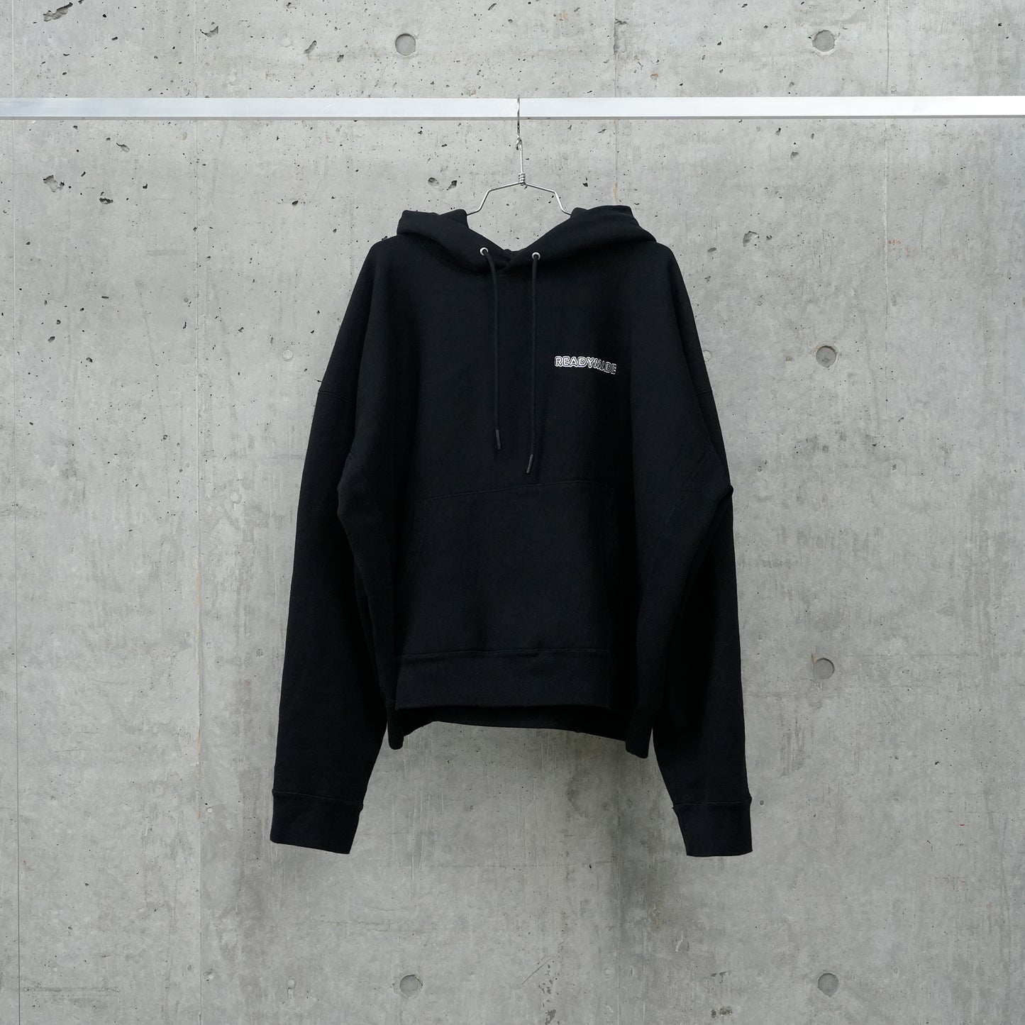 BIG HOODIE LOGO / BLACK