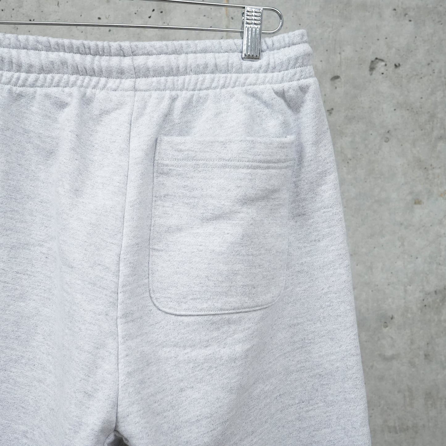 SWEAT PANTS / GRAY