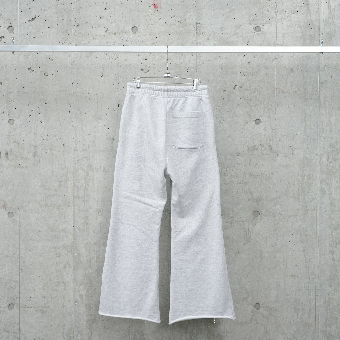 FLARE SWEAT PANTS / GRAY