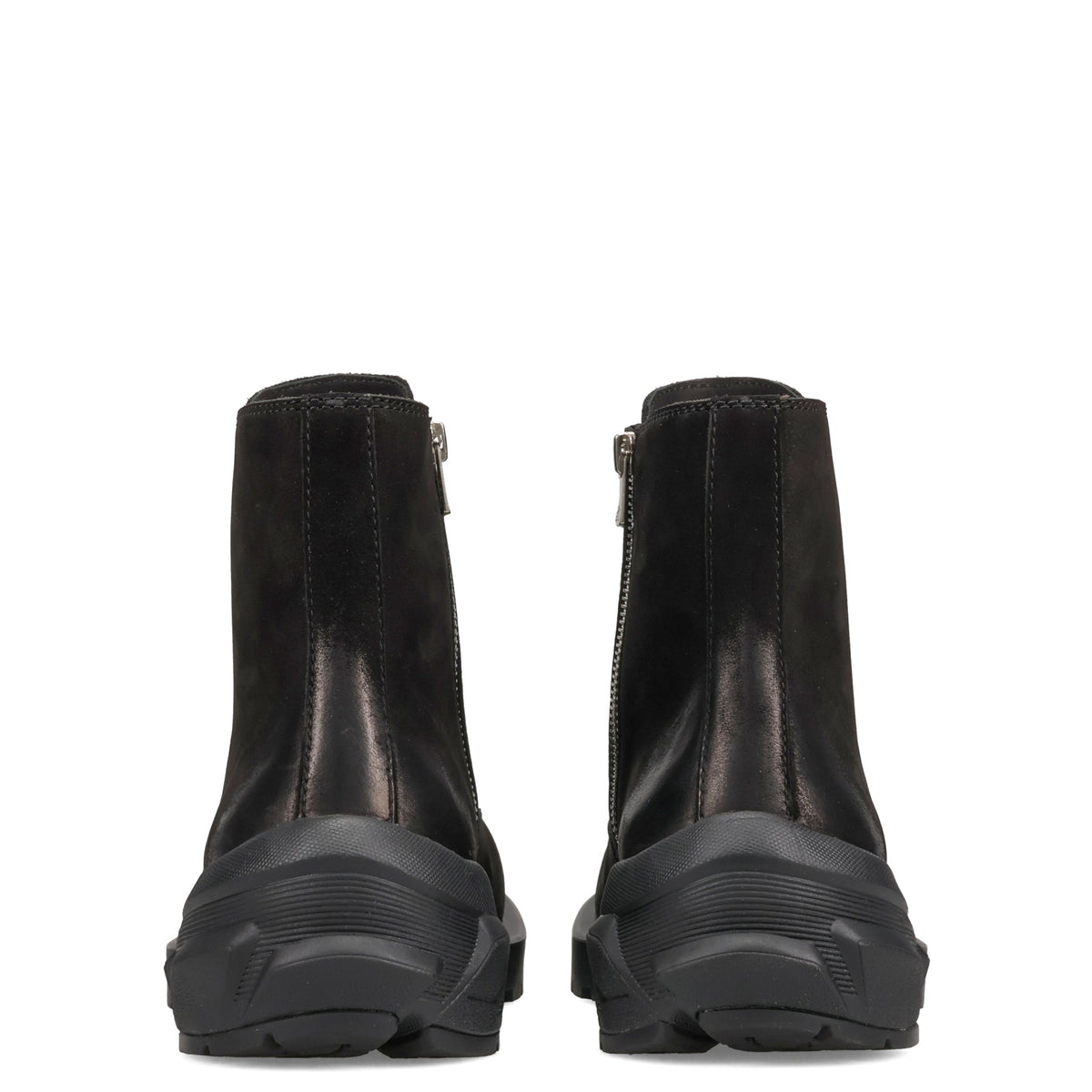 STARTING BIGGER BOOTS / BLACK