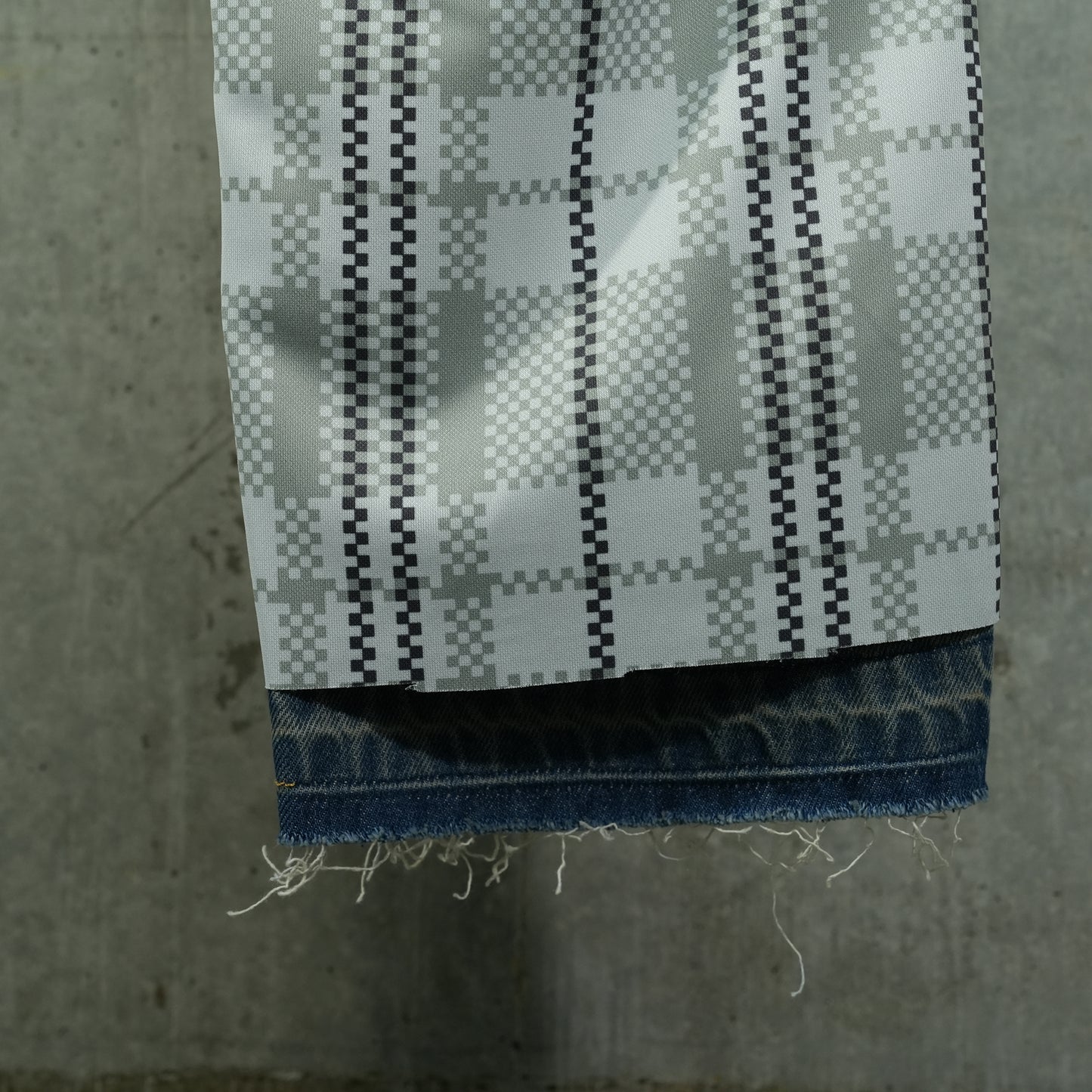 APRON POCKET CHECK DENIM PANTS / BLUE/ALOE/SPUN BLUE