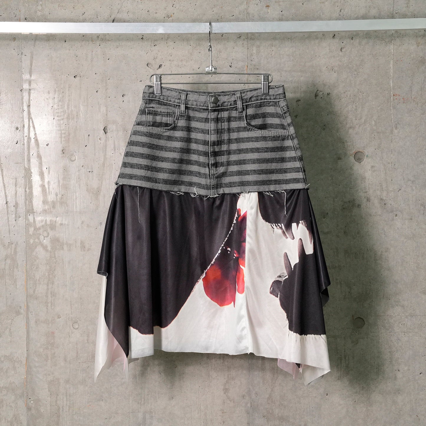 DENIM CLOTH SKIRT / FLYTRAP