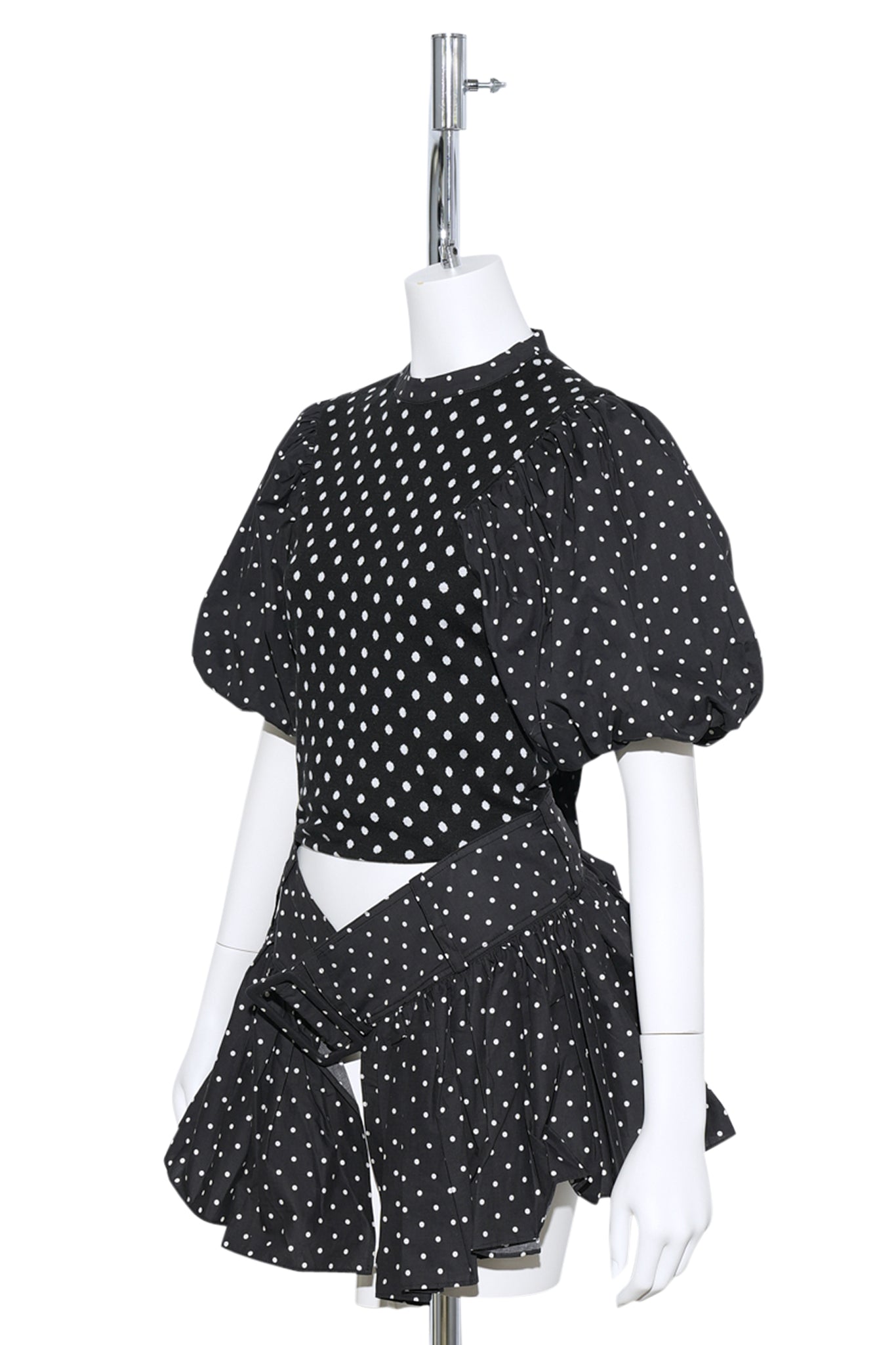 BELTED FLARE PUFF TOP / 3911:WHITE DOTTED BLACK