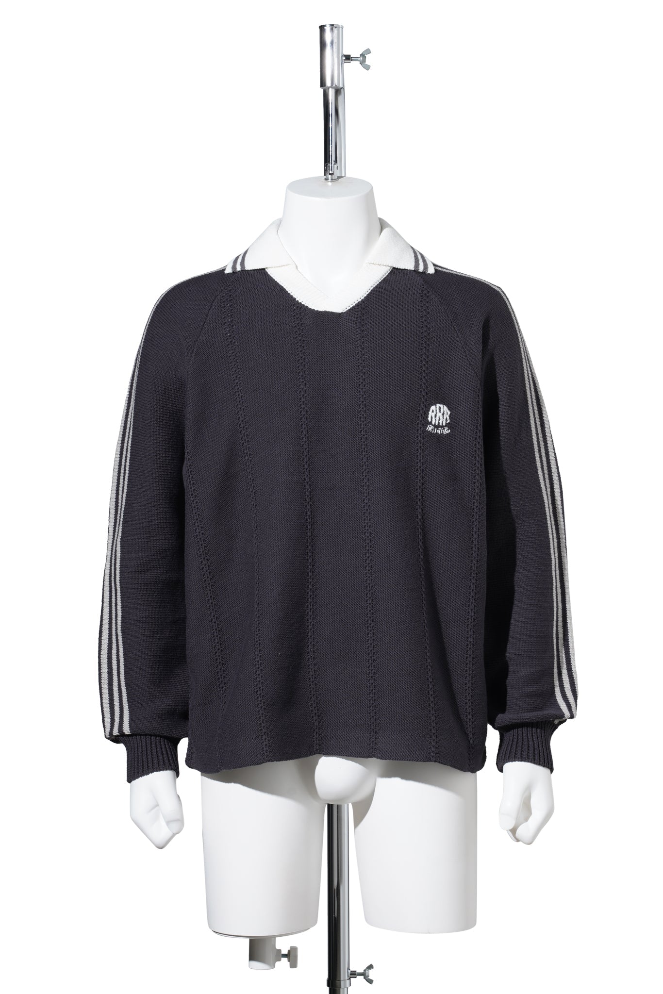 KNITTED GOALEE SWEATER / SUMI BLACK