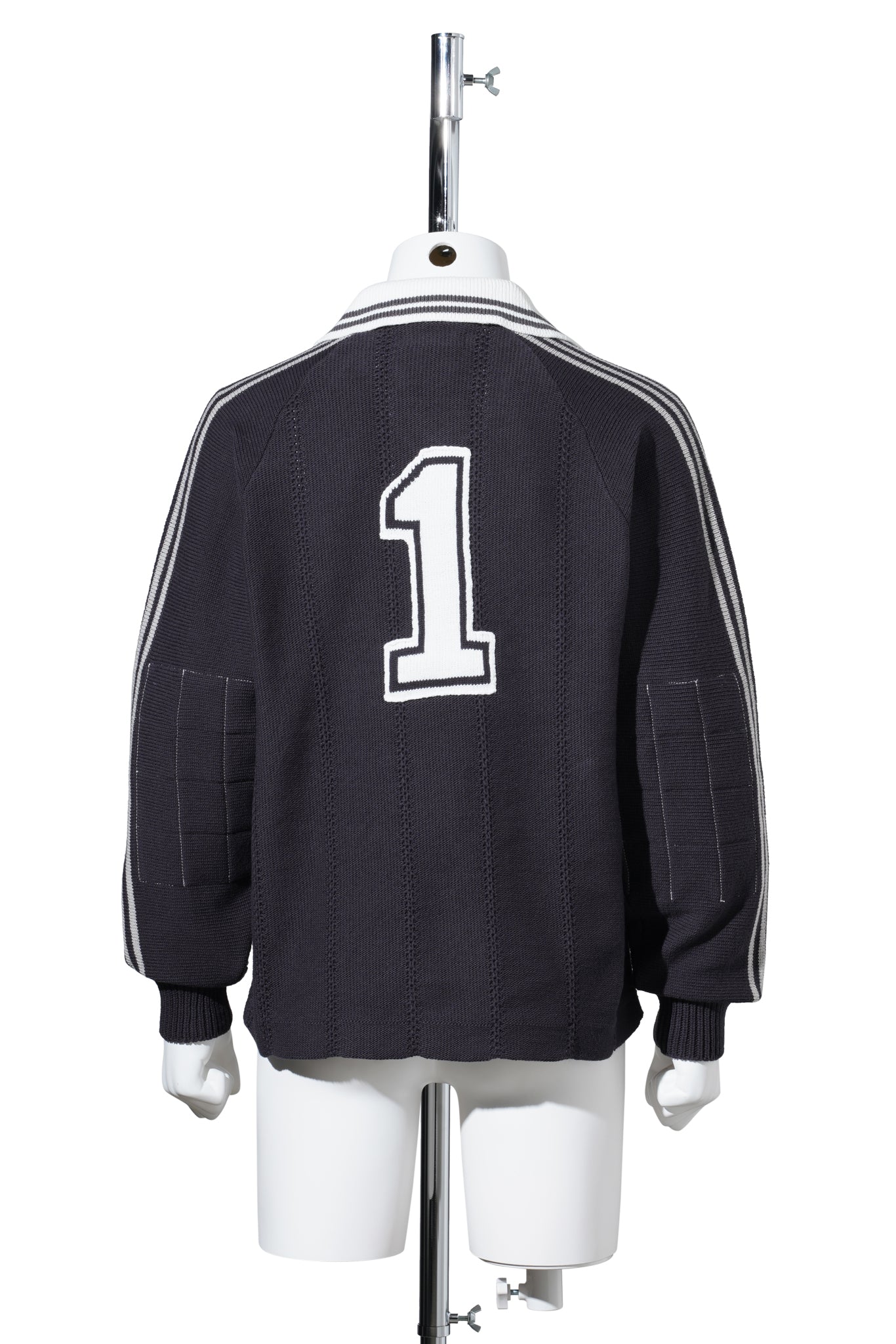 KNITTED GOALEE SWEATER / SUMI BLACK