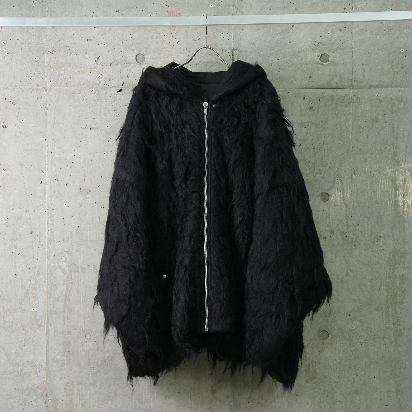 RU JK / 009:BLACK