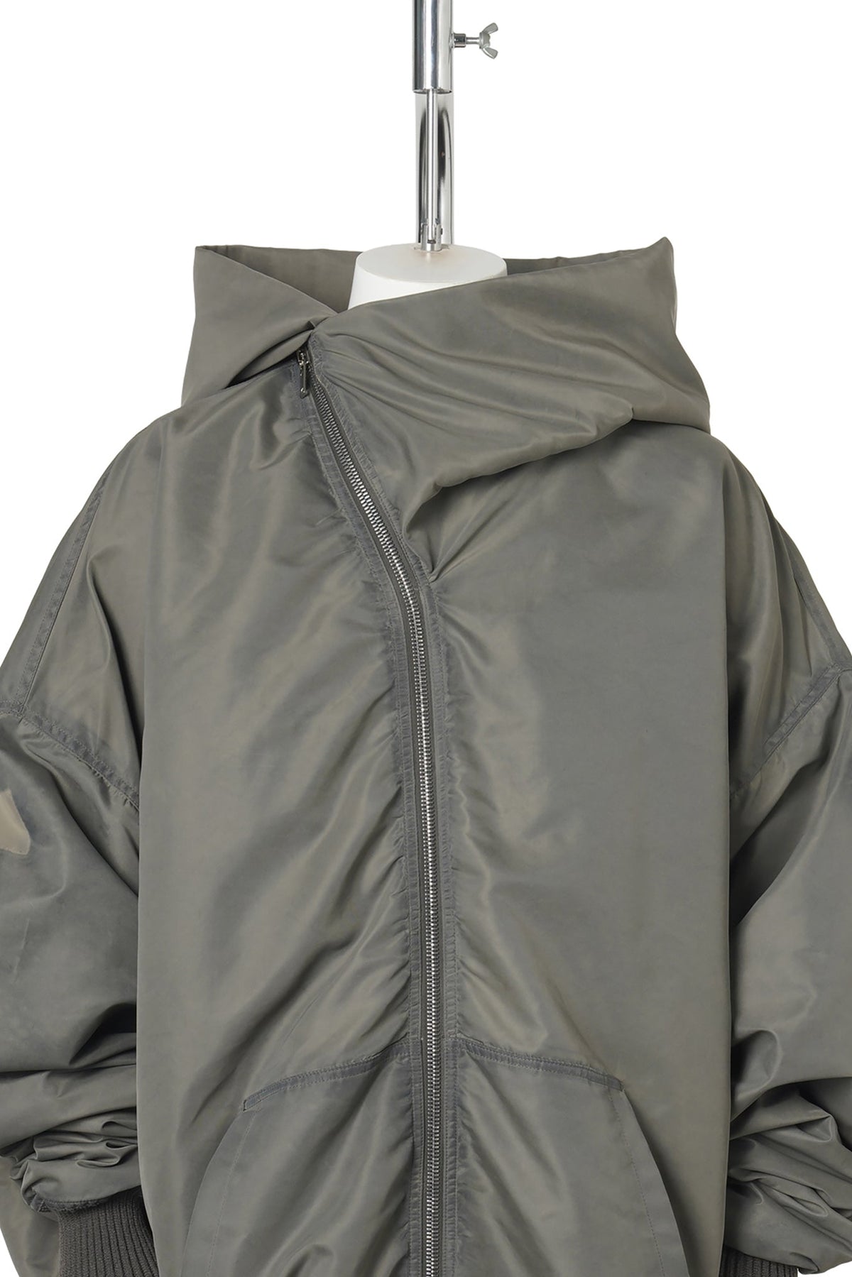 MOUNTAIN HUN HOODIE / 078:DARKDUST