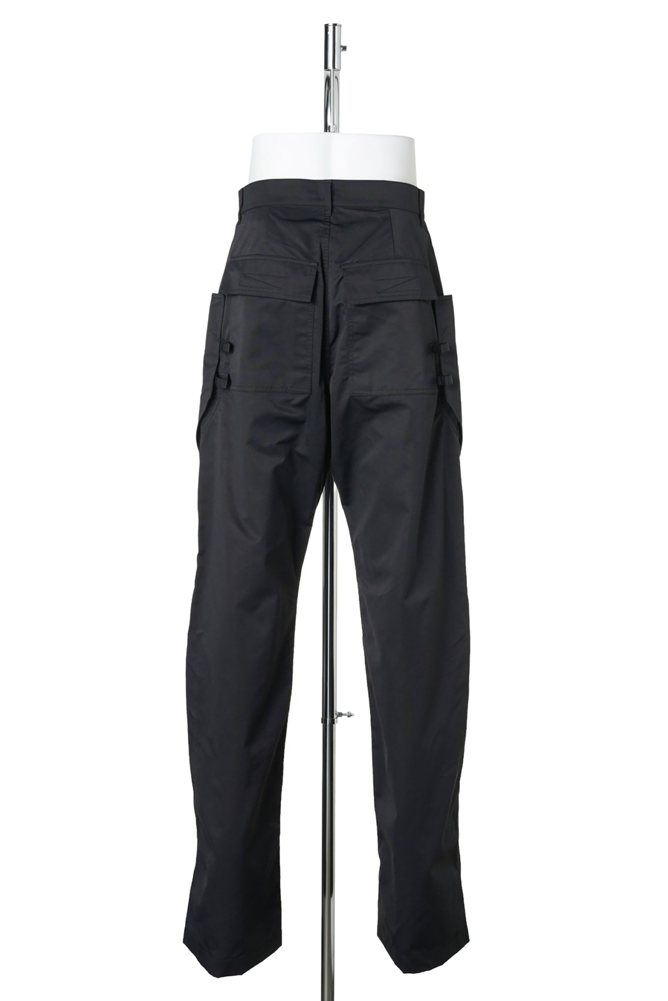 STEFAN CARGO / 009:BLACK