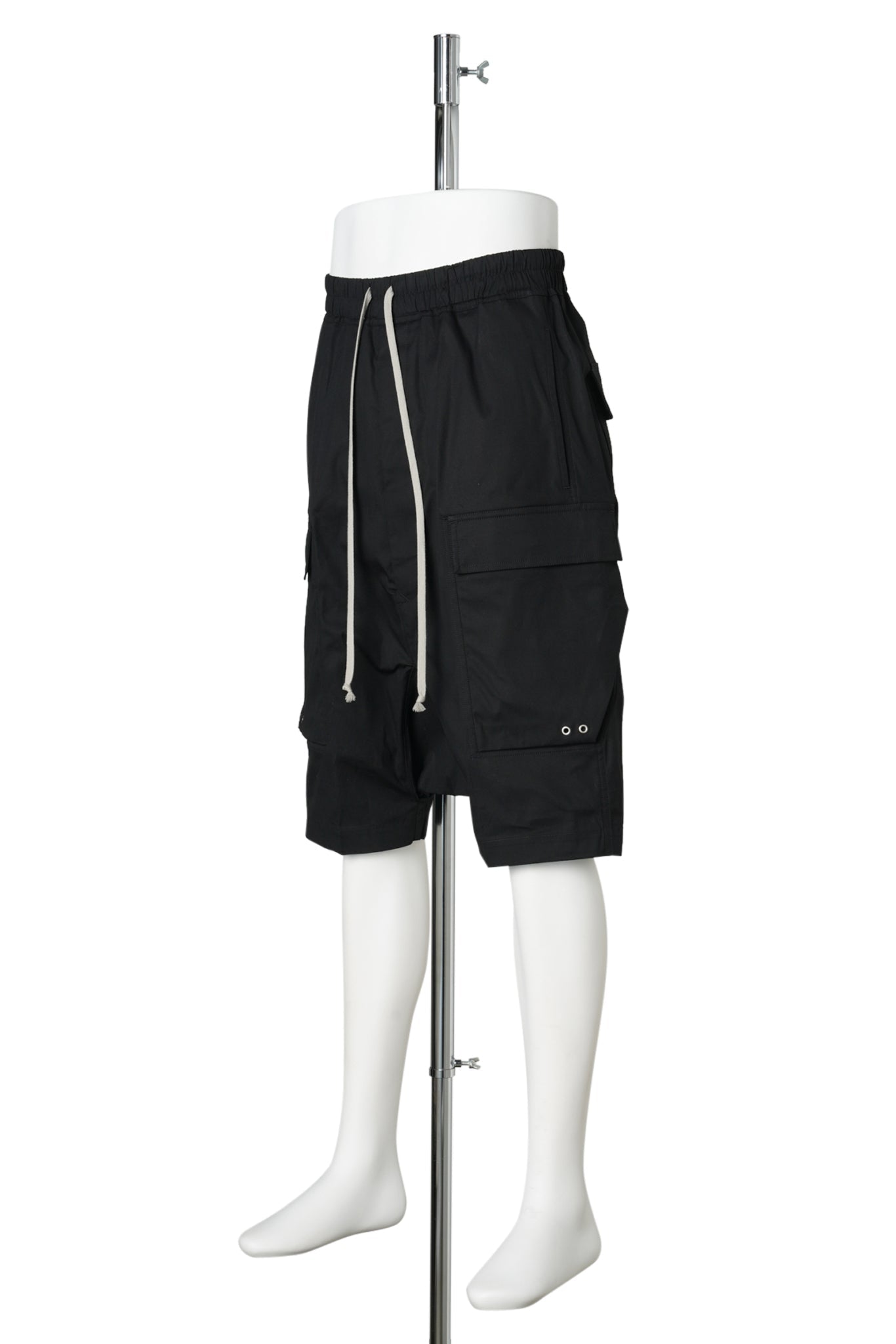 CARGO PODS / 009:BLACK