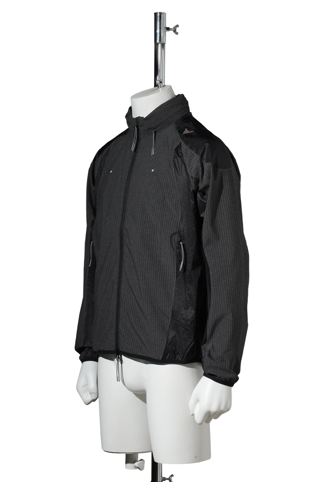NUMB PINSTRIPED HOODED WIND JACKET / BLACK