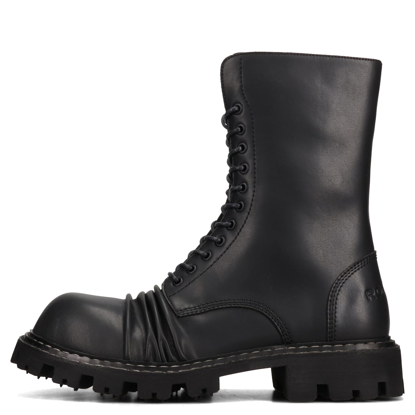BOOT WITH CREASED TOE / BLACK