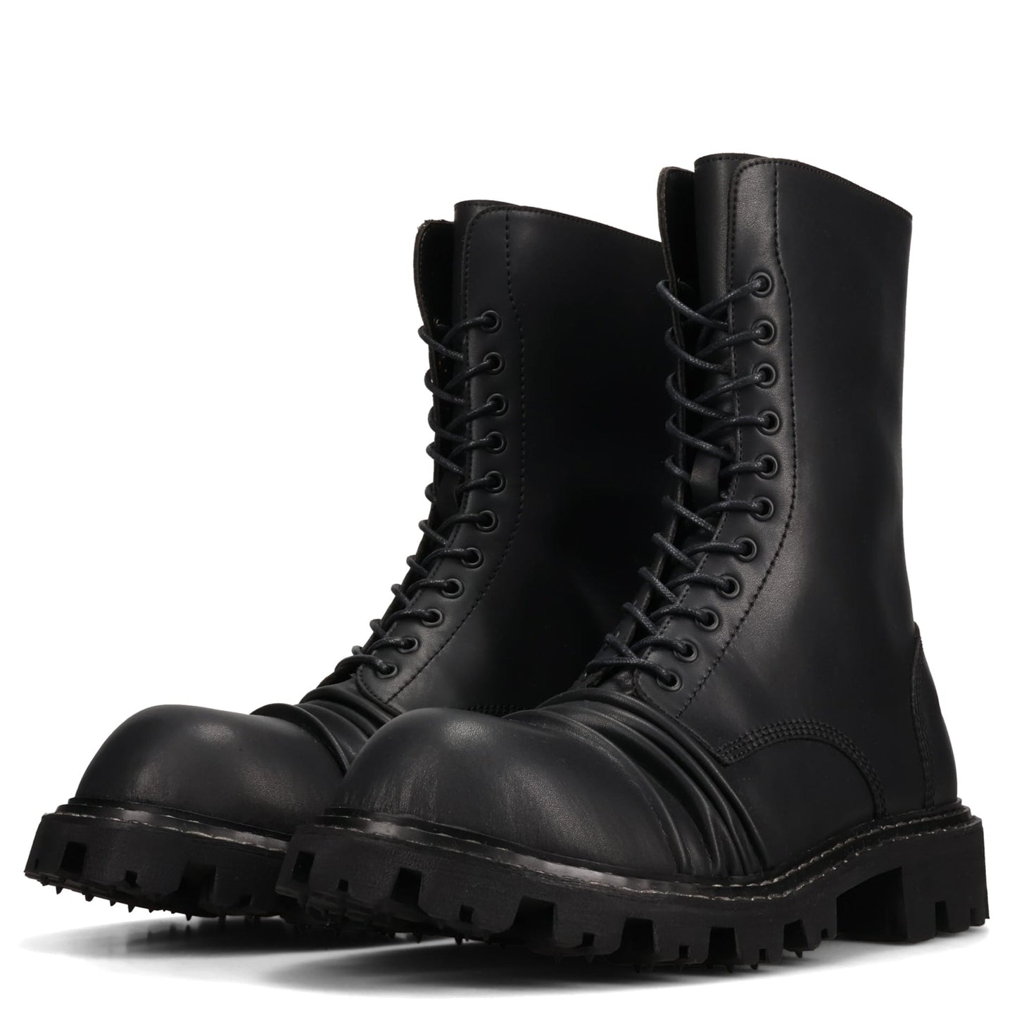 BOOT WITH CREASED TOE / BLACK