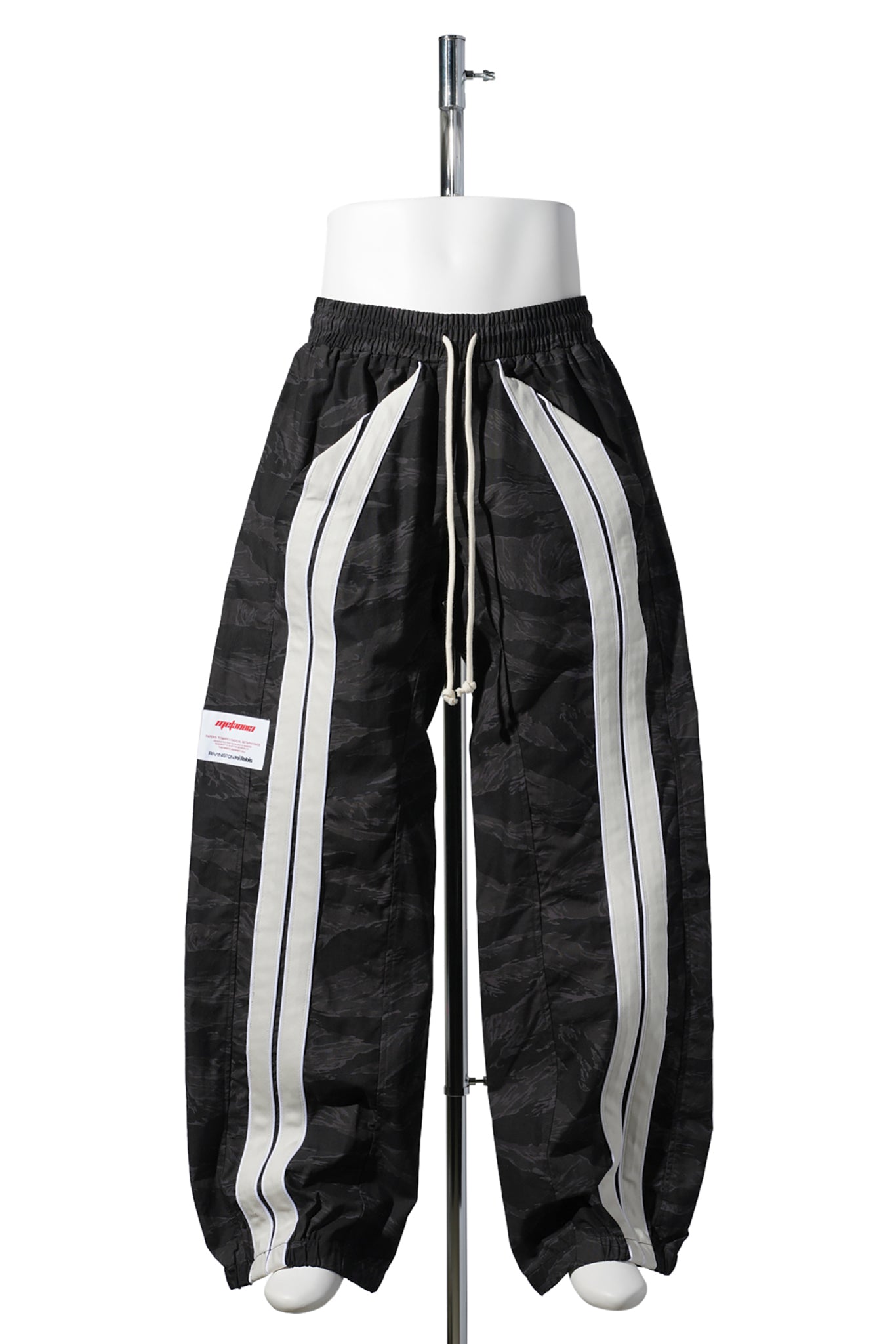 TRAPPIST PENTA PANT / BLACK CAMO