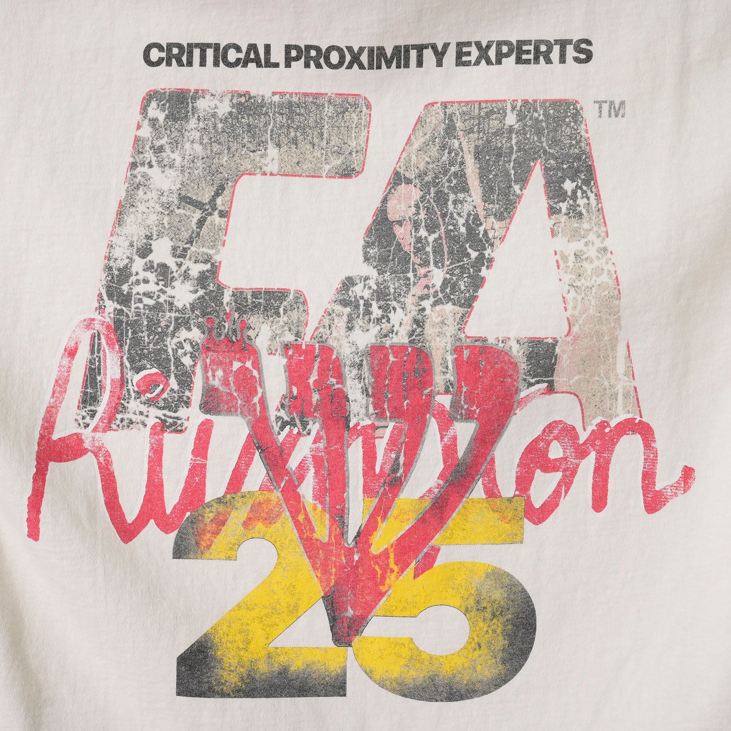 CRITICAL PROXIMITY TEE / MAX WHITE