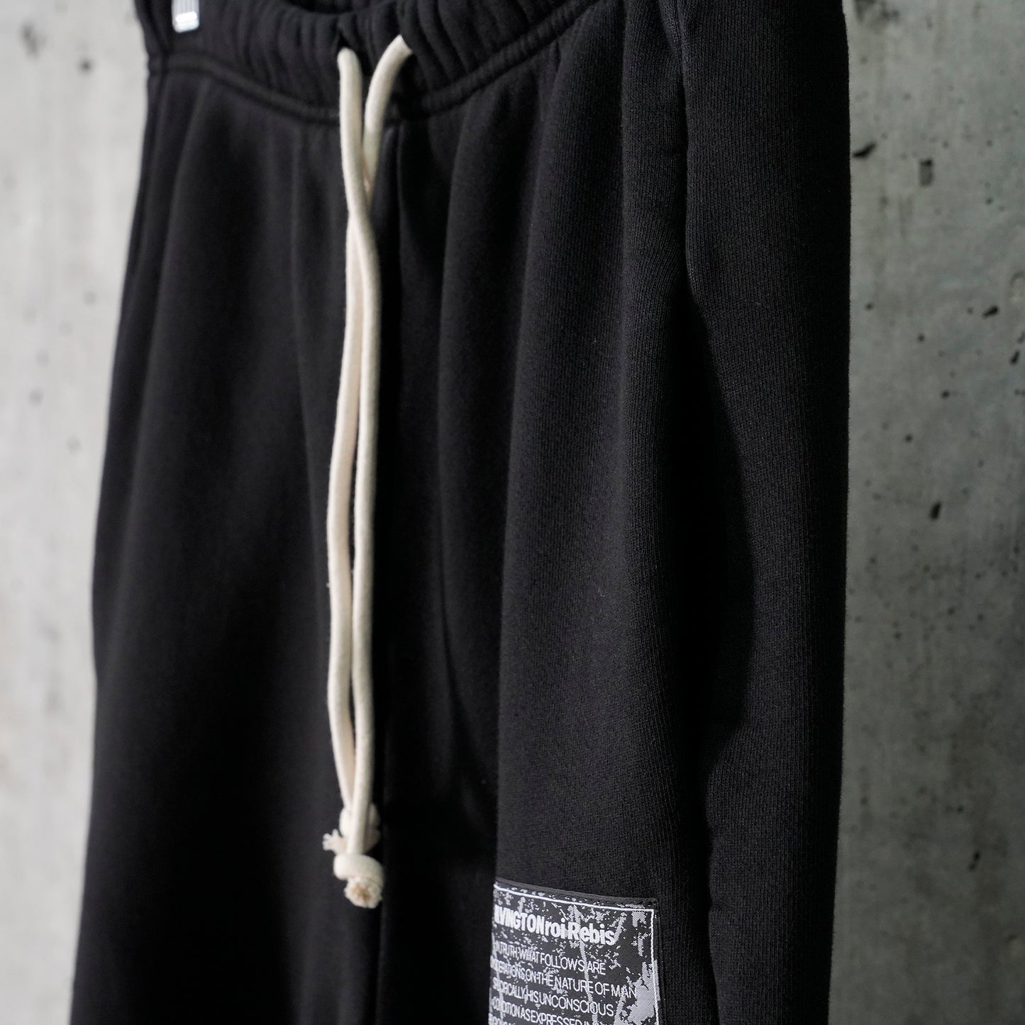 HERITAGE SWEAT / BLACK