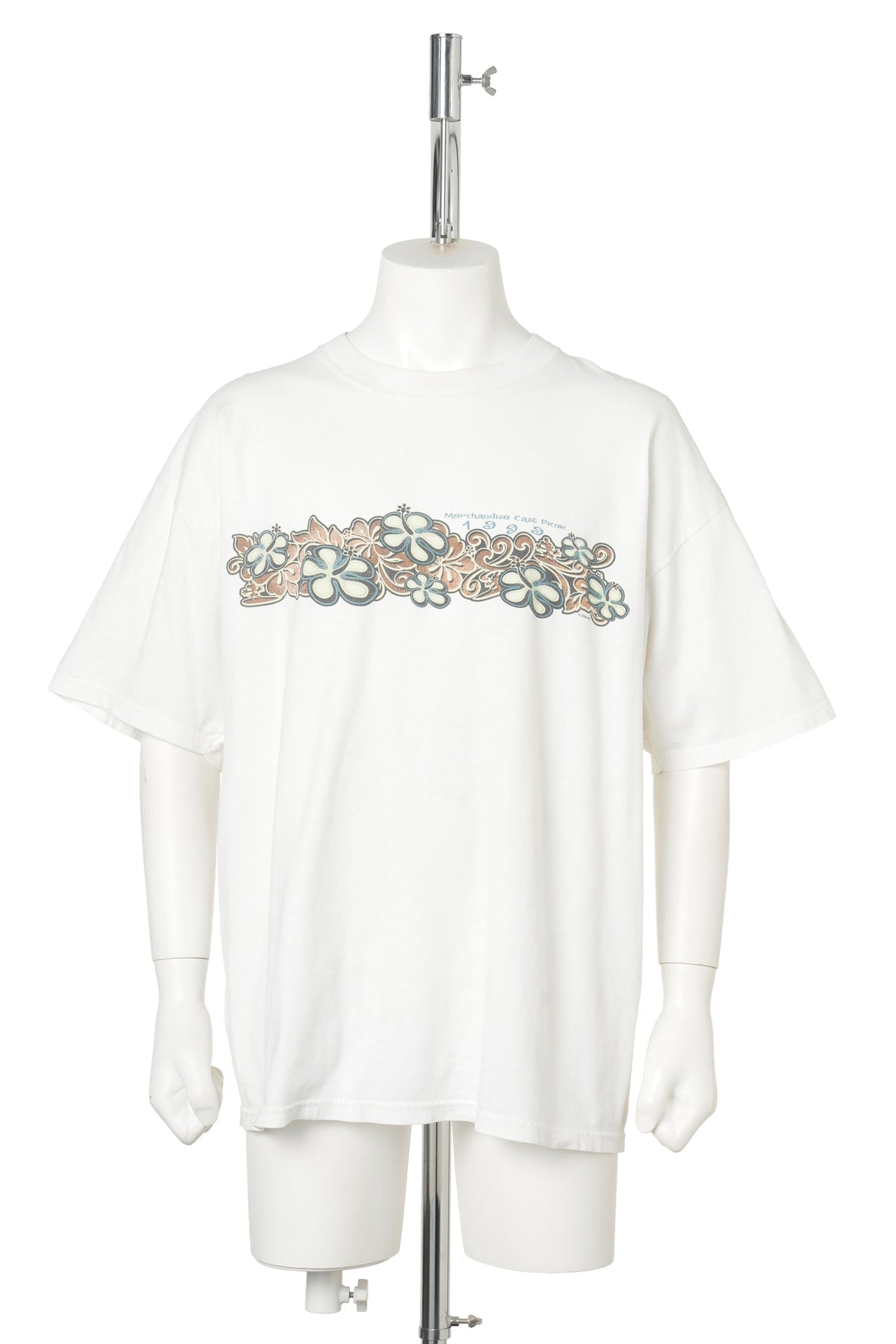 Disney Cast Exclusive Surfer Mickey Hibiscus Tee / WHITE