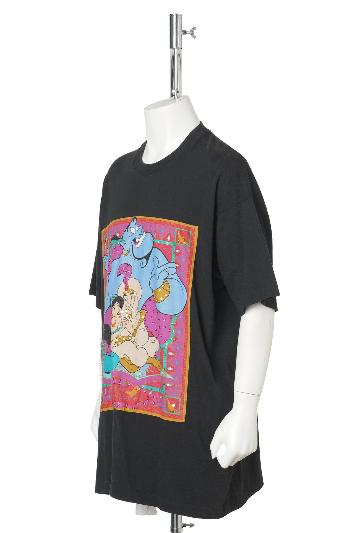 Aladdin & Jasmine “Mickey & Co” Tee – Donnkenny / BLACK