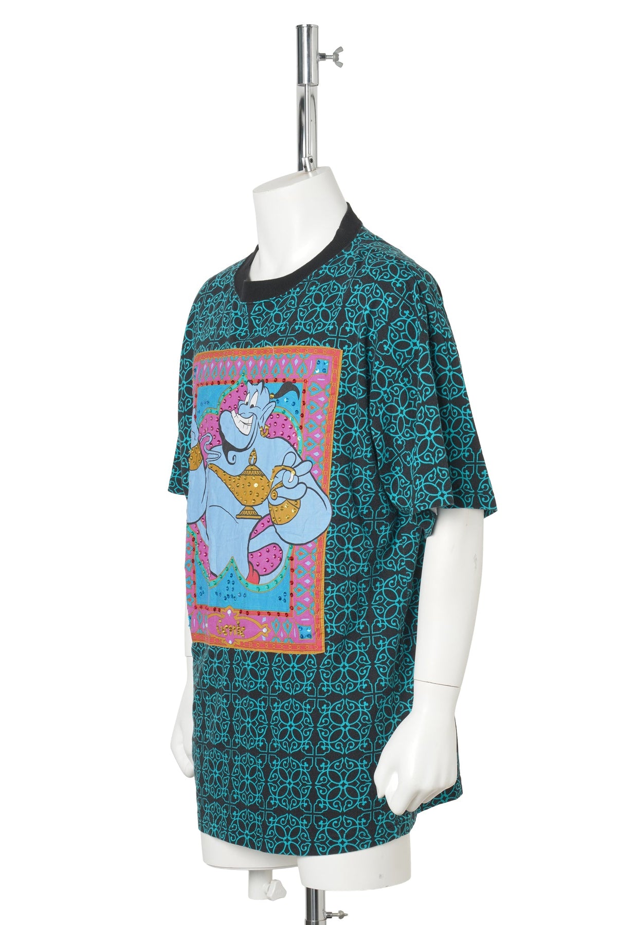 Aladdin “Genie” Allover Print Sequin Tee by Donnkenny / GREEN