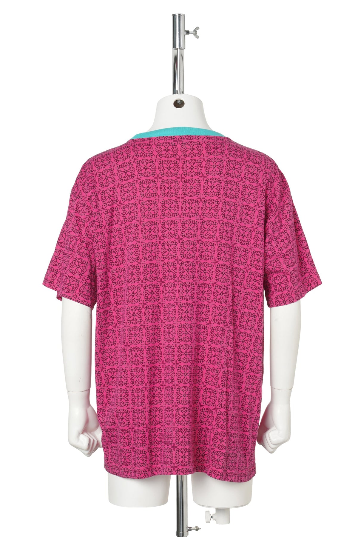 Aladdin “Jasmine” Allover Print Sequin Tee by Donnkenny / RED