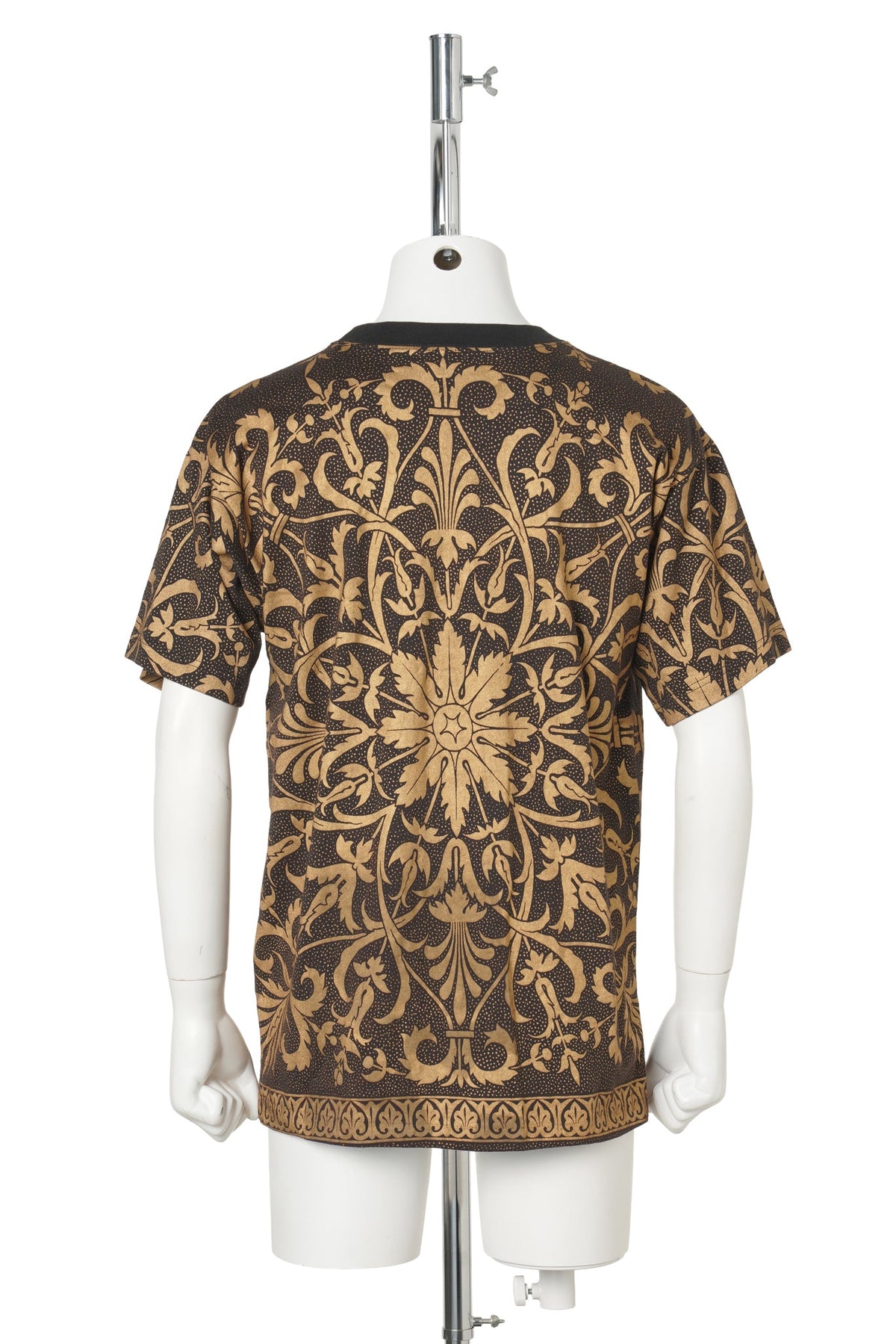 Aladdin / Jasmine Gold All Over Print Tee / BLACK