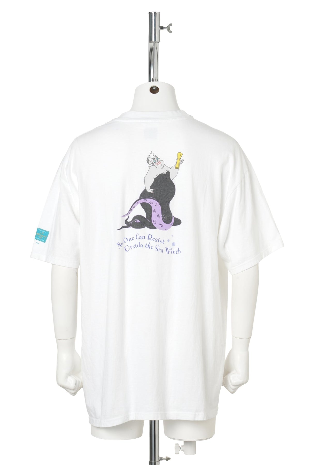 WDCC “Ursula Sculpture Event” Tee / WHITE