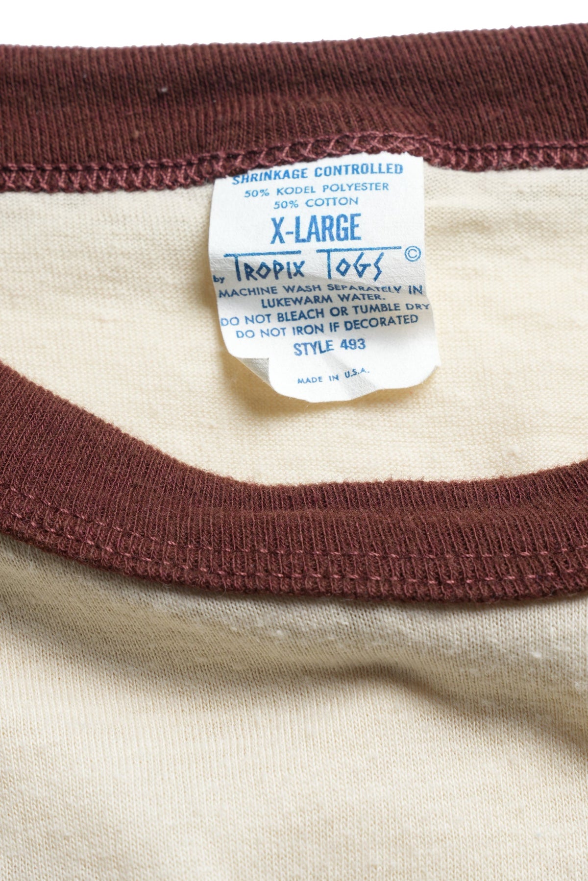 70s Walt Disney World Village “Festival of the Masters 1979” Raglan T-Shirt / BEIGE