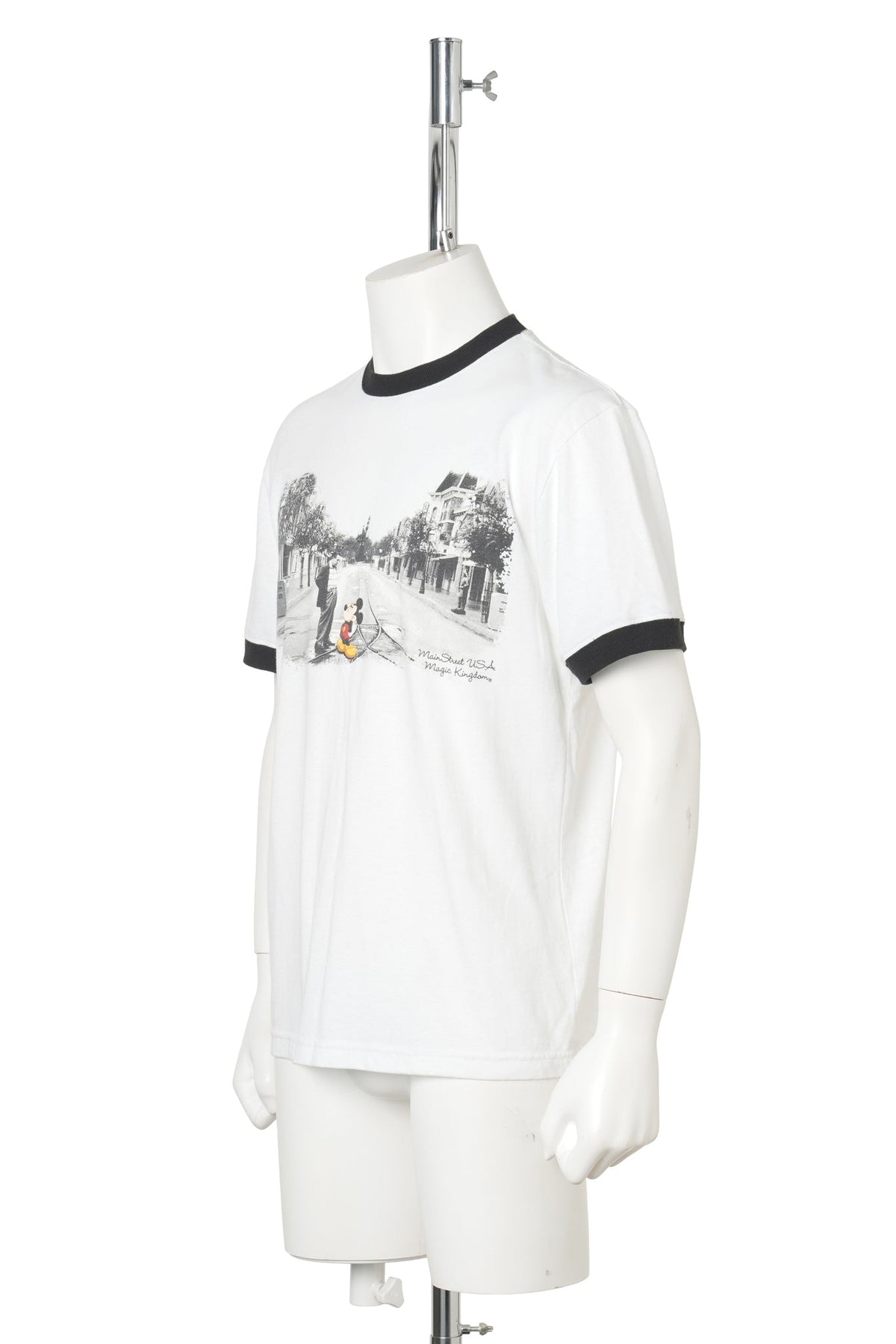 00s Walt Disney & Mickey Mouse / Main Street U.S.A. T-Shirtirt / BLACK