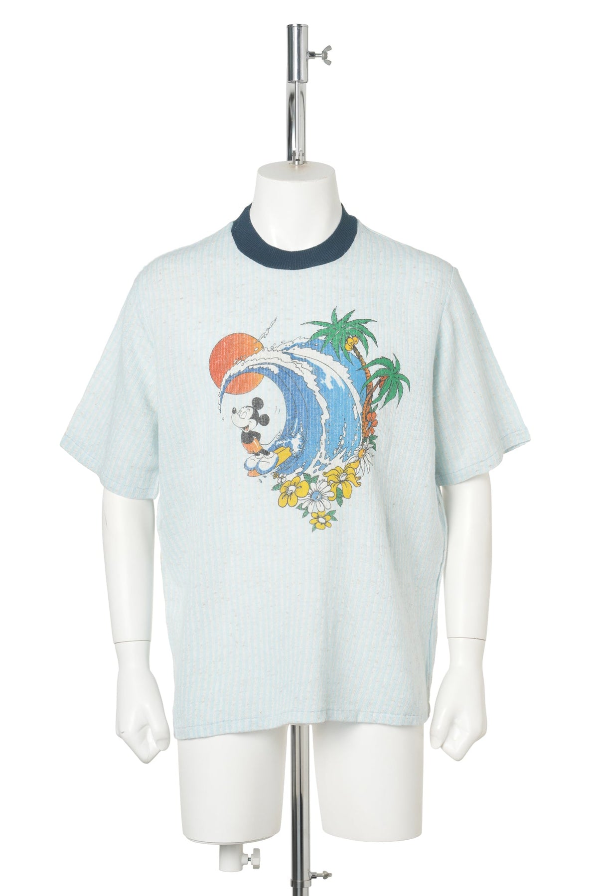 70s Mickey Mouse / Surfing Graphic Kennington T-Shirt / WHITE