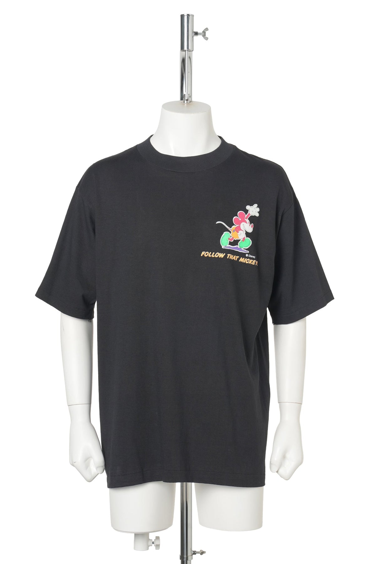 Mickey Mouse “Follow That Mickey!” T-Shirt / BLACK