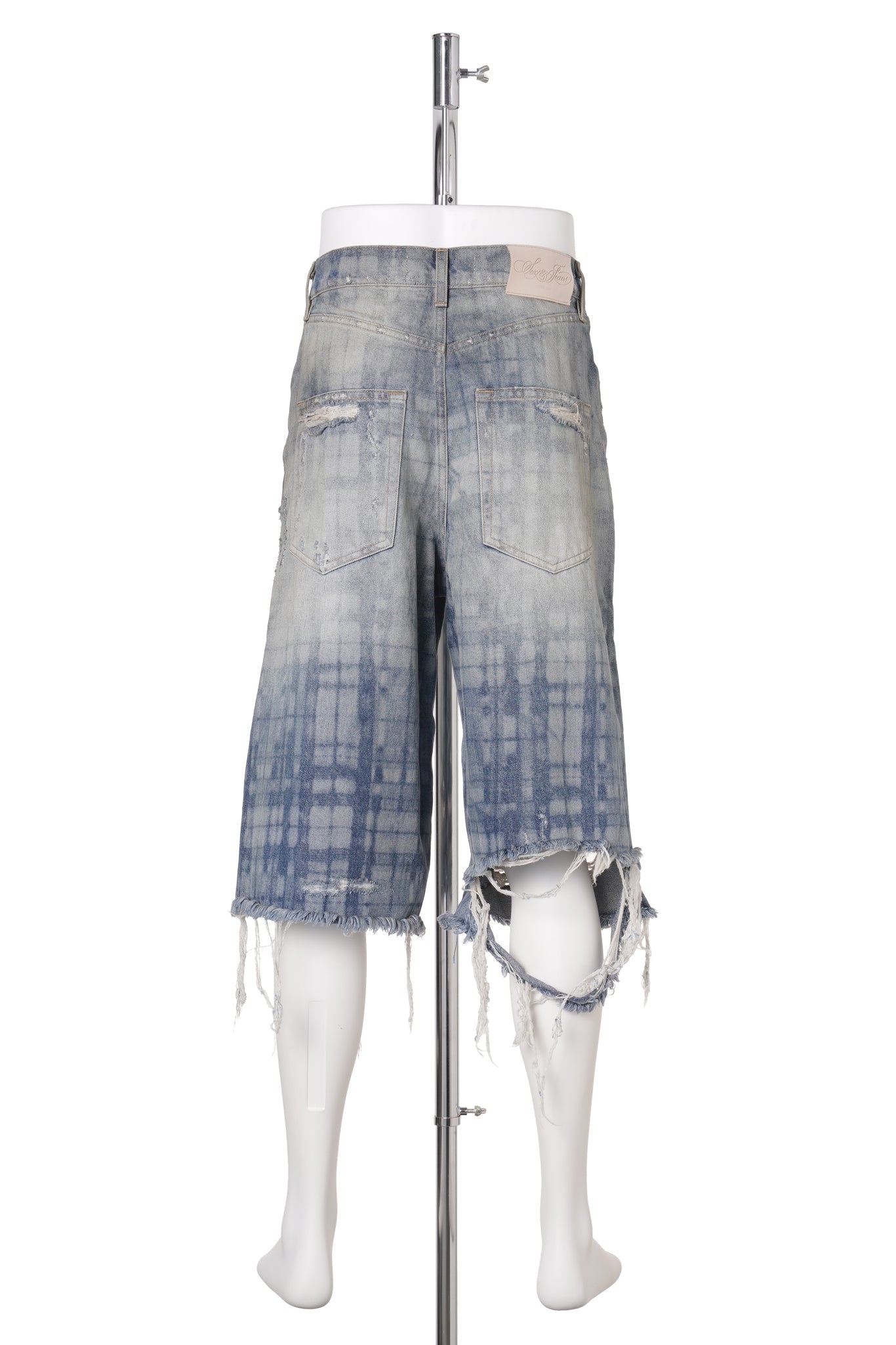 PLAID DENIM SHORTS / LIGHT BLUE