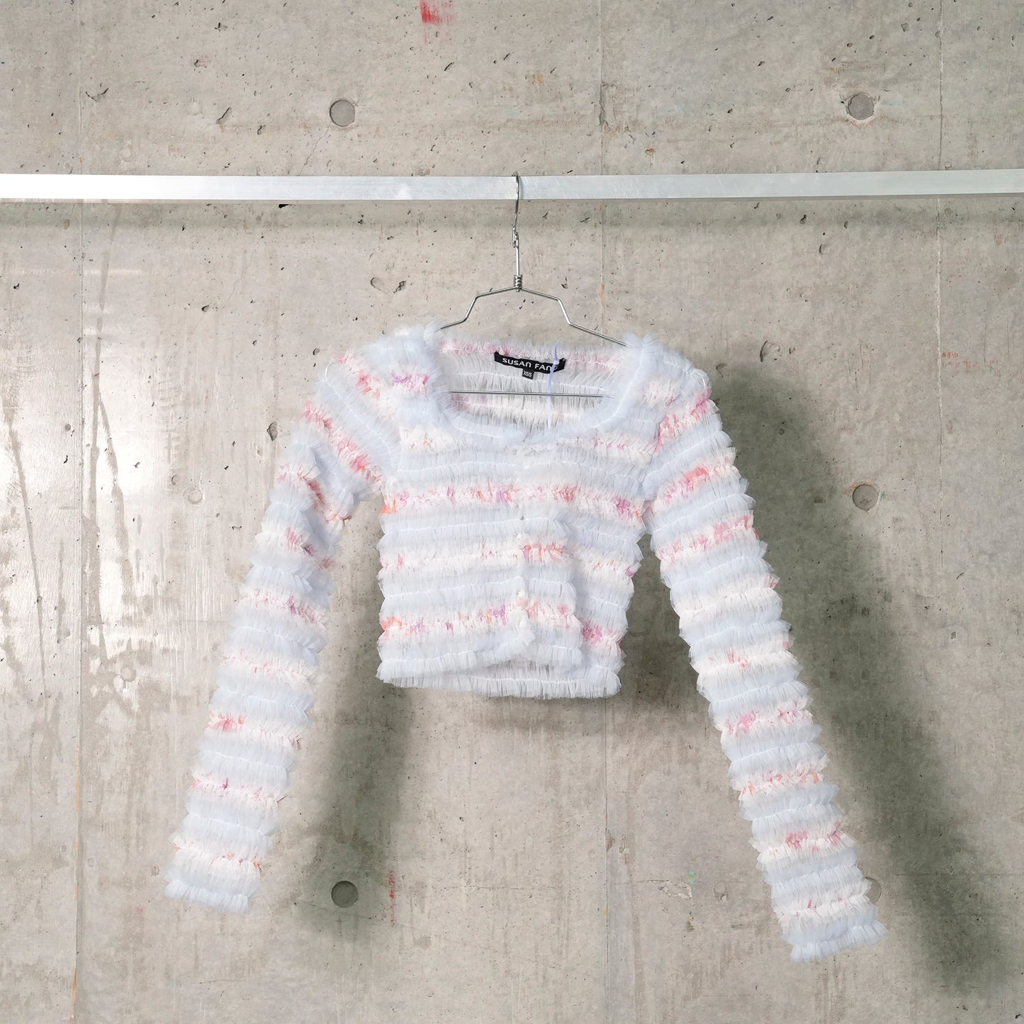 FRILLED SMOCKED CROP CARDIGAN / BLUE