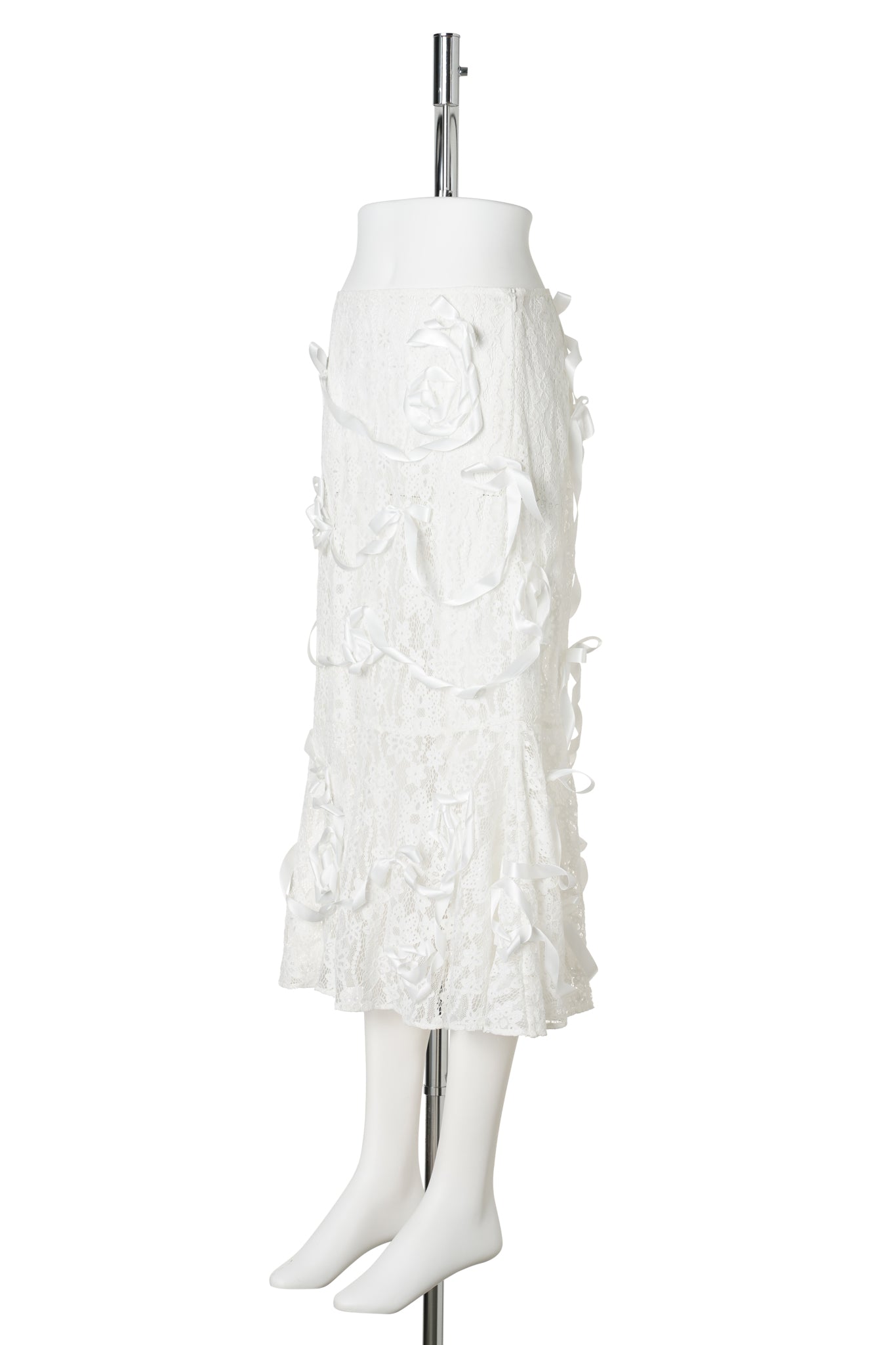 RIBBON ROSE EMBROIDERED LACE SKIRT / WHITE