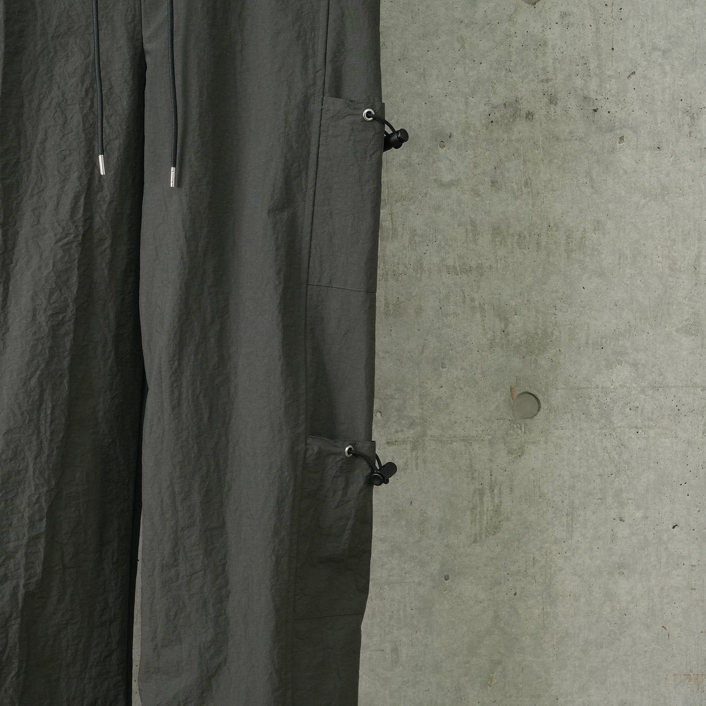 STONE GATHERED PANTS / GREY