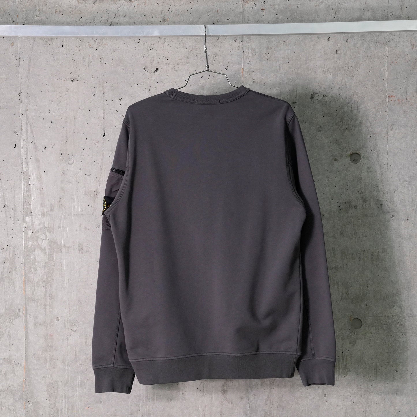 SWEATSHIRT / V0065