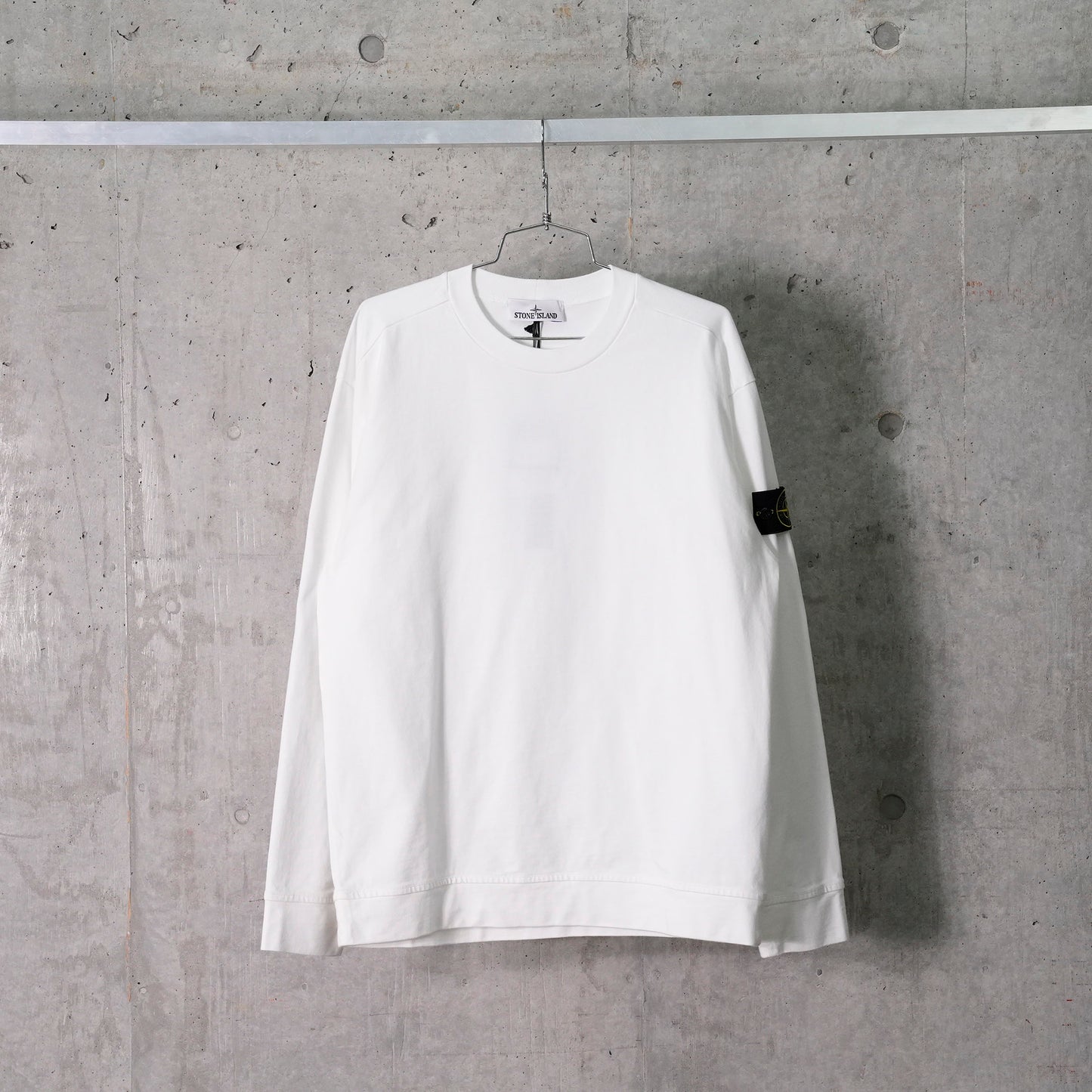 SWEATSHIRT / V0001