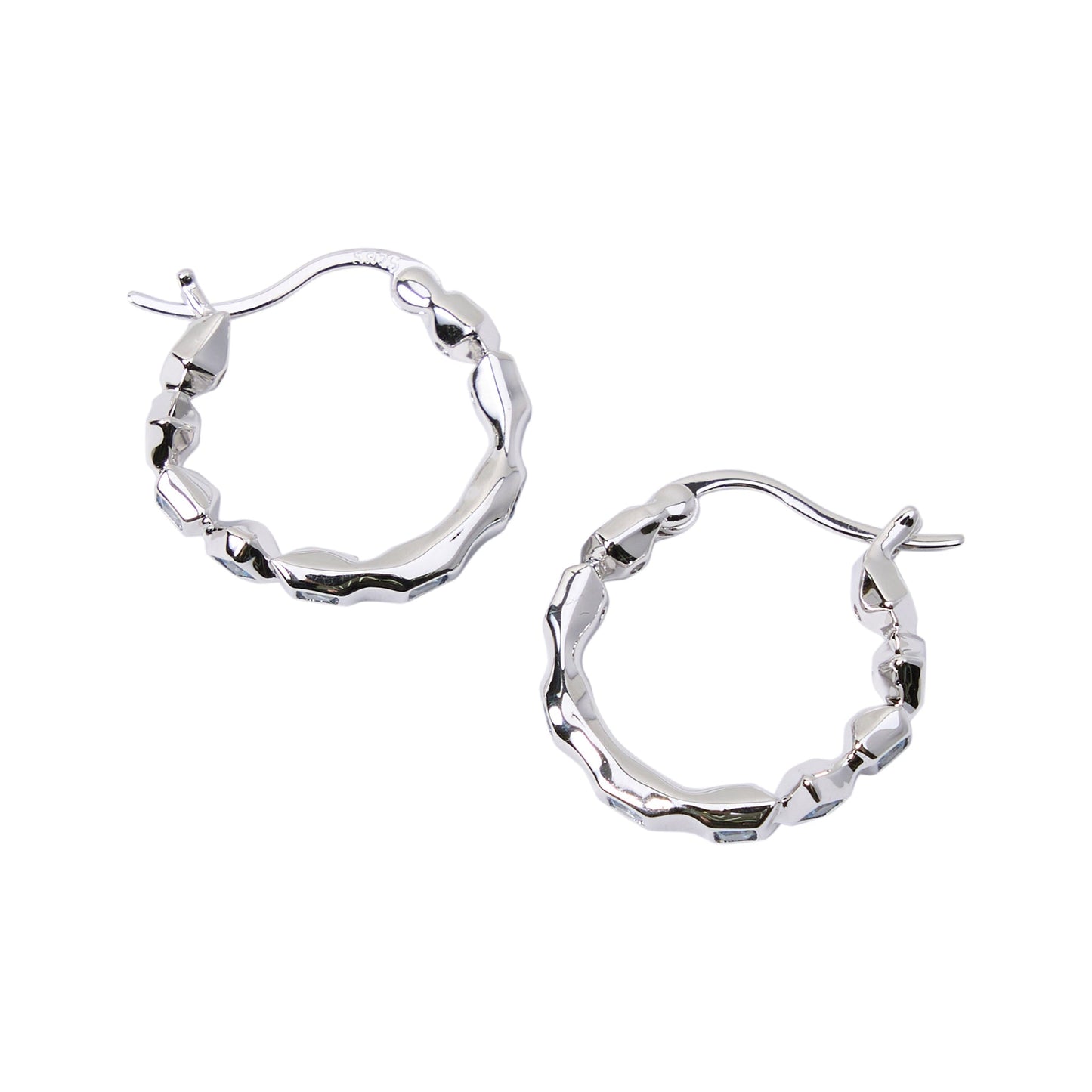 XS GEM-MOSAIC HOOP EARRINGS / SILVER SKY BLUE