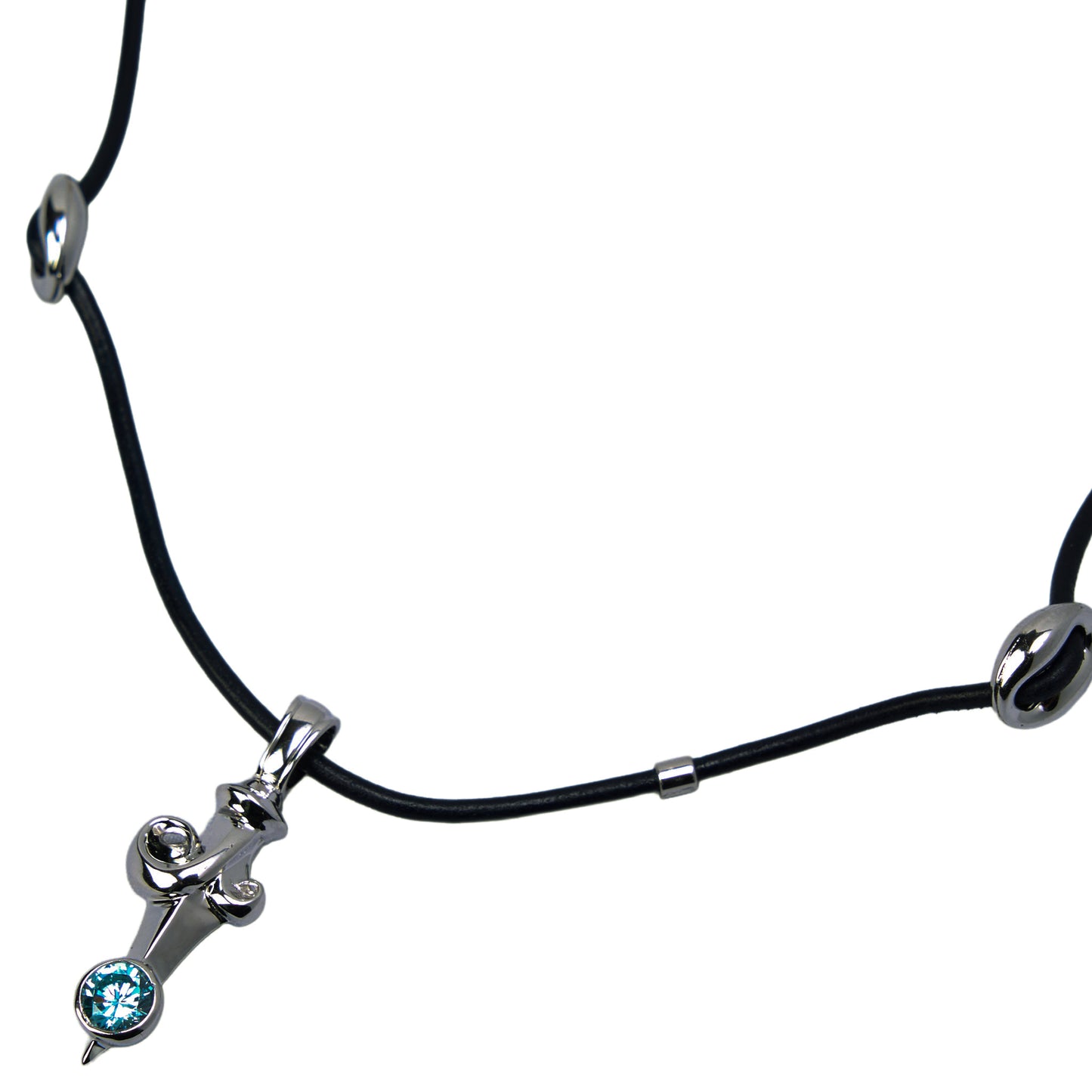 TIPI BEAN ADJUSTABLE CORD NECKLACE / SILVER BLUE BLACK LEATHER