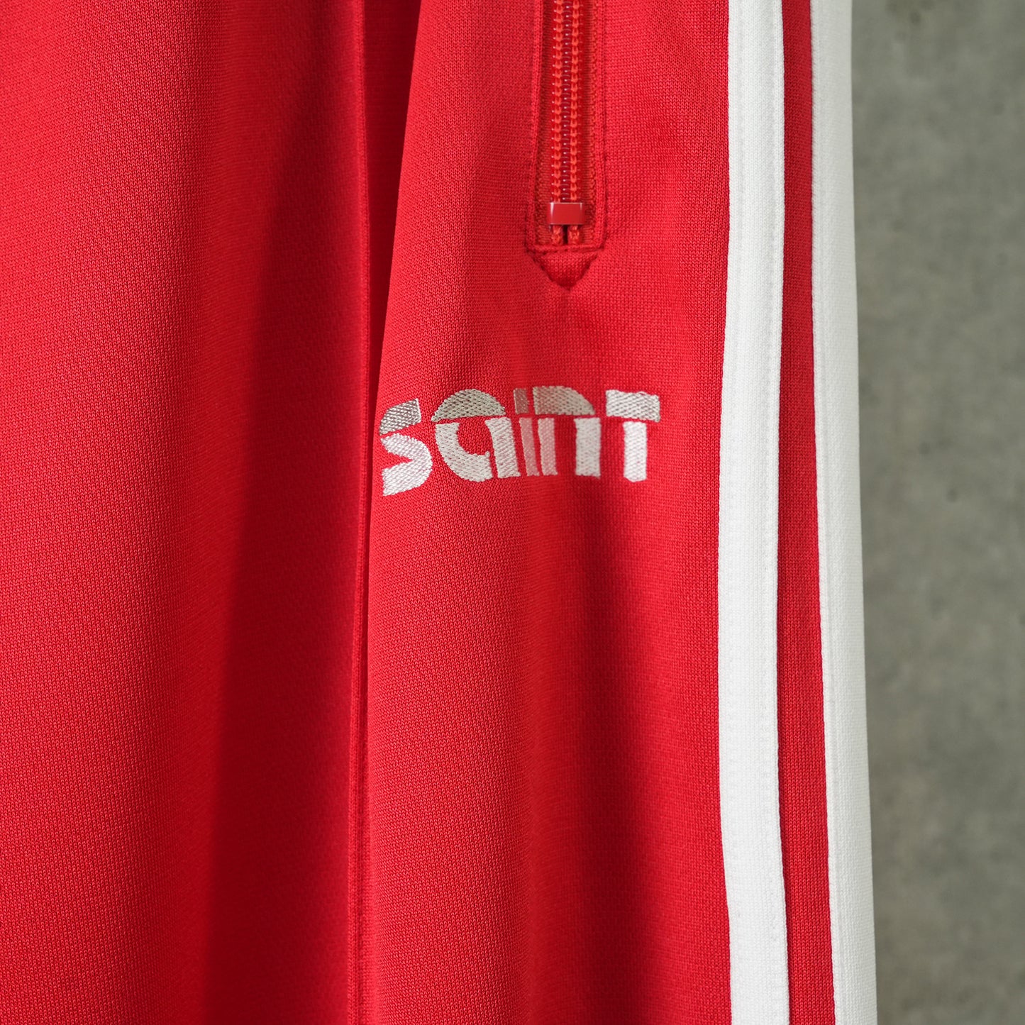 TRACK PANTS/SAINT / RED