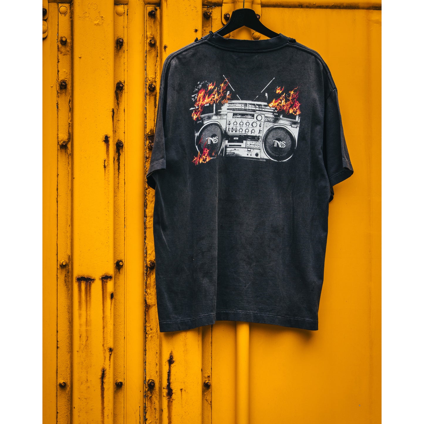 SAINT Mxxxxxx x NaS  NAS_SS TEE / BLACK