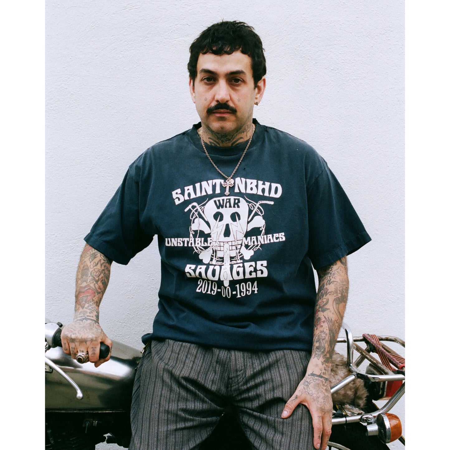 SAINT Mxxxxxx x NEIGHBORHOOD STHD . SS TEE SAINT NBHD / NAVY