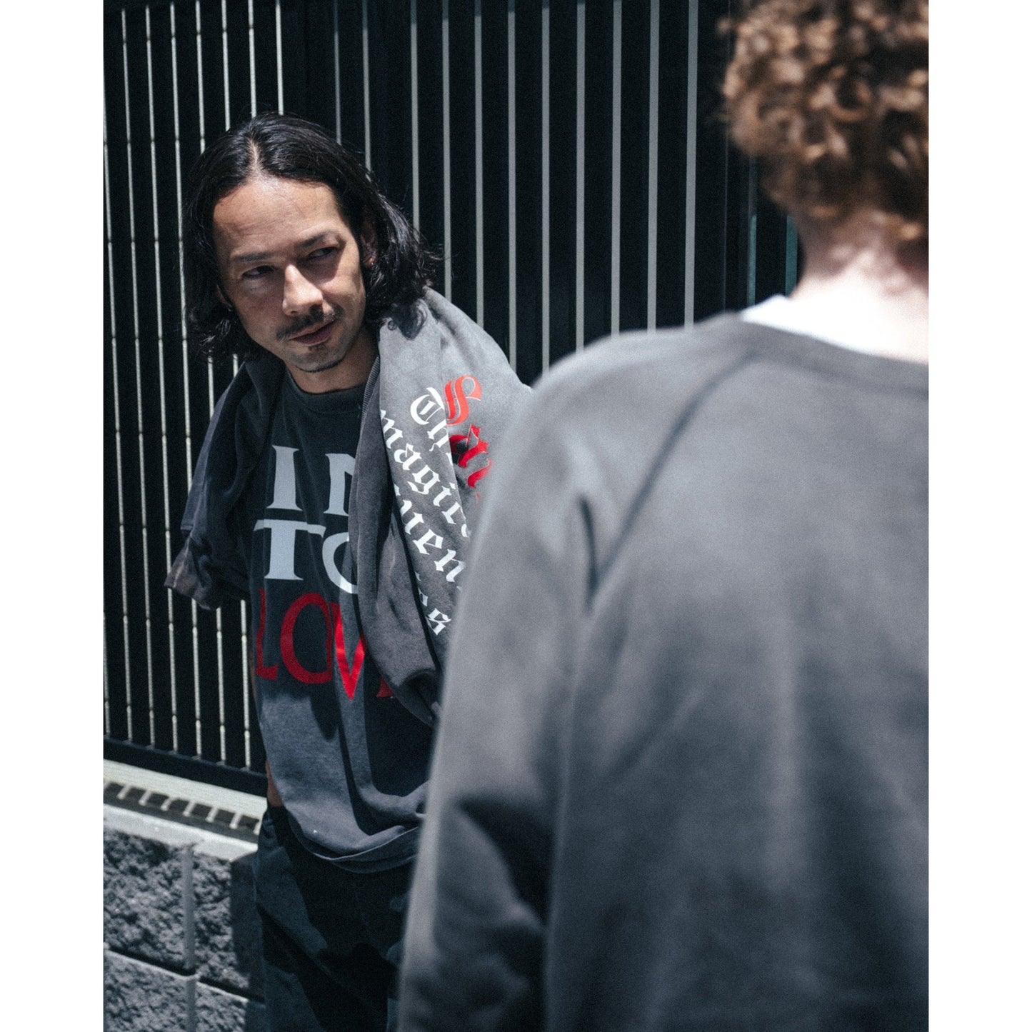 SS T-SHIRT/IN TO LOVE / BLACK