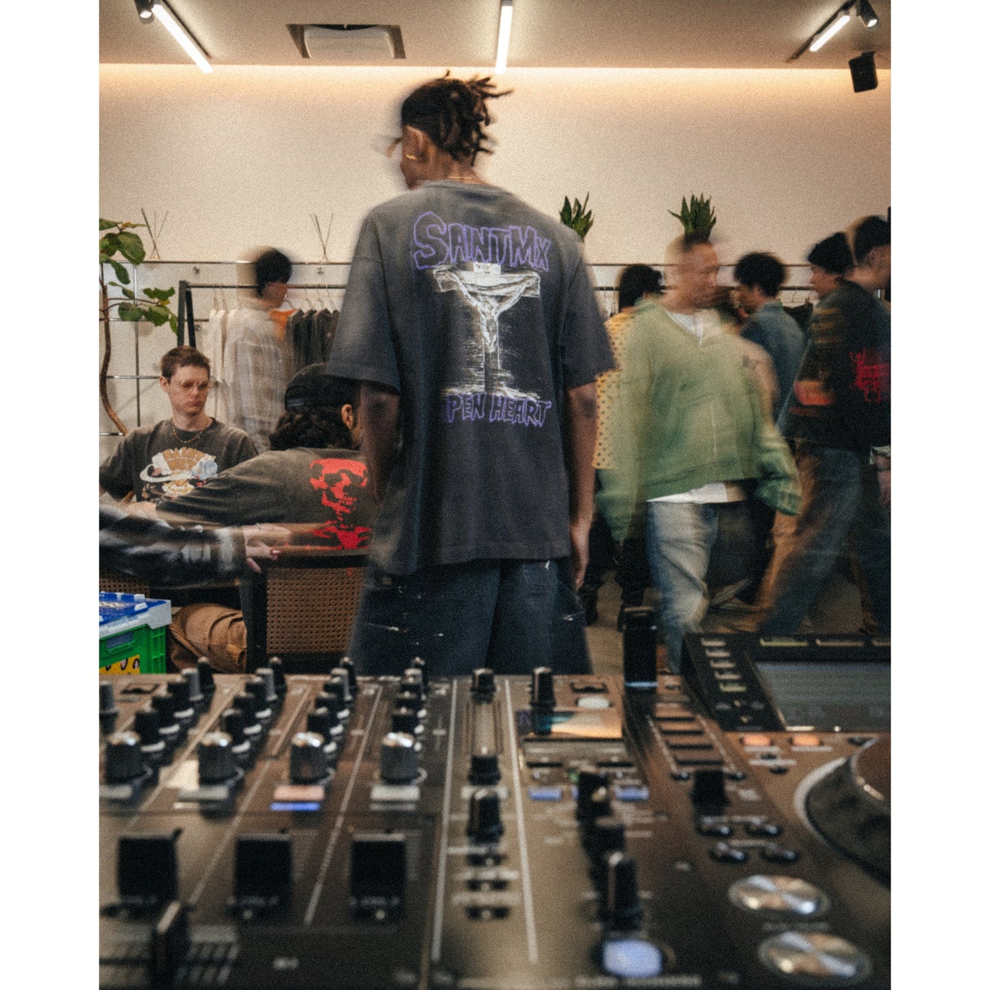 SS T-SHIRT/LOVE SICK / BLACK
