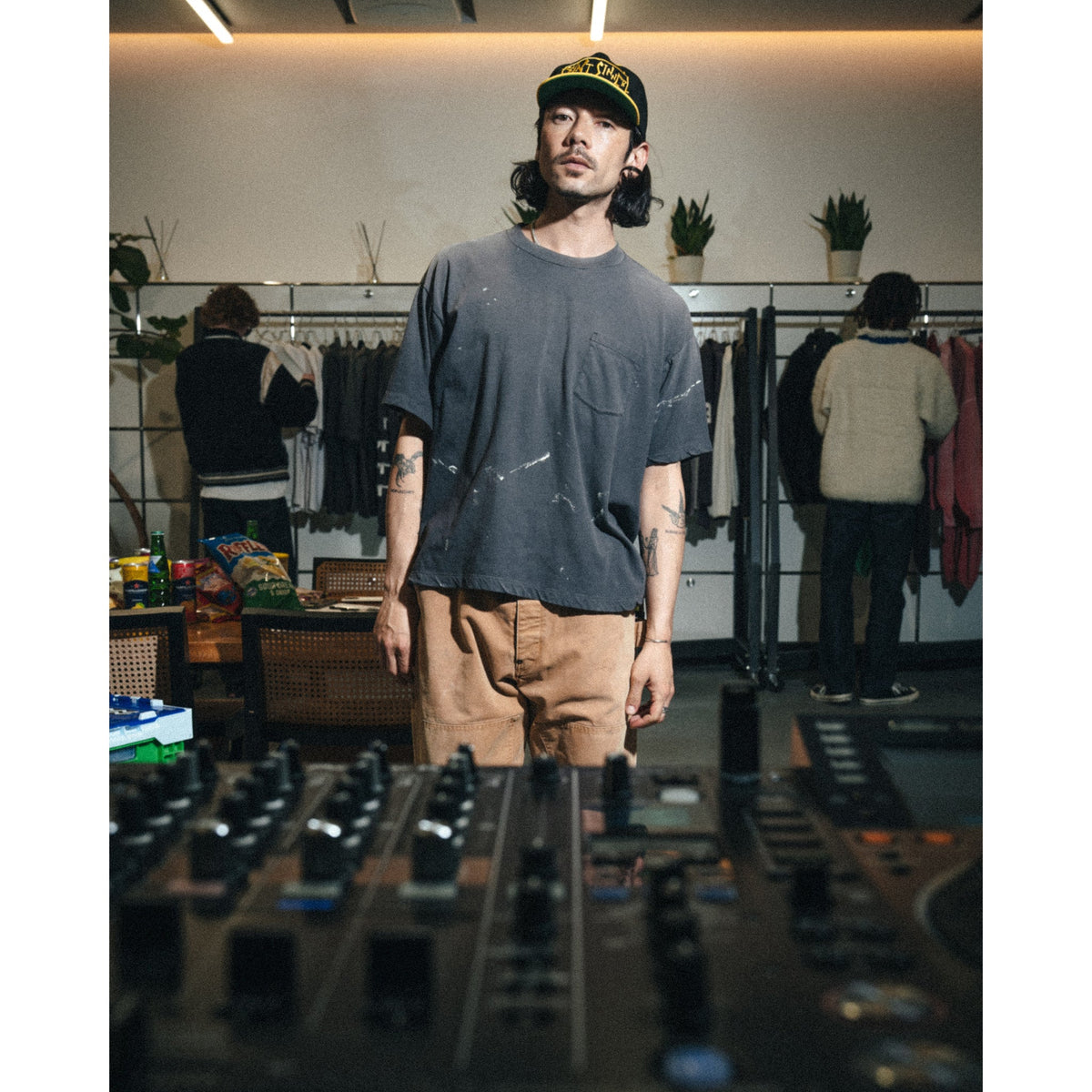 SS T-SHIRT/POCKET / BLACK