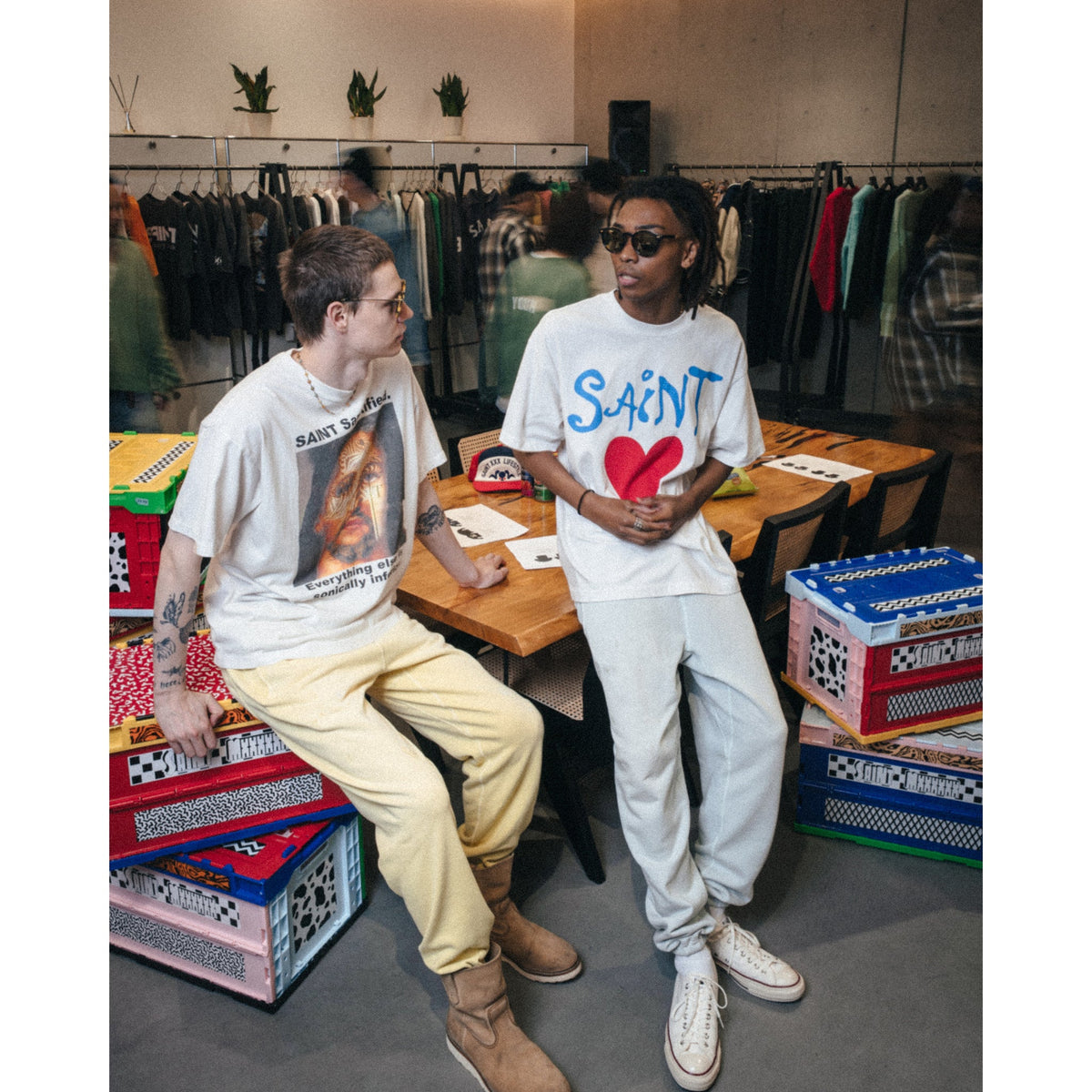 SS T-SHIRT/SANCTIFIED / WHITE