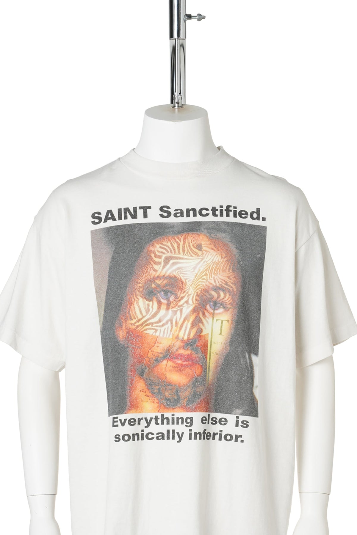 SS T-SHIRT/SANCTIFIED / WHITE