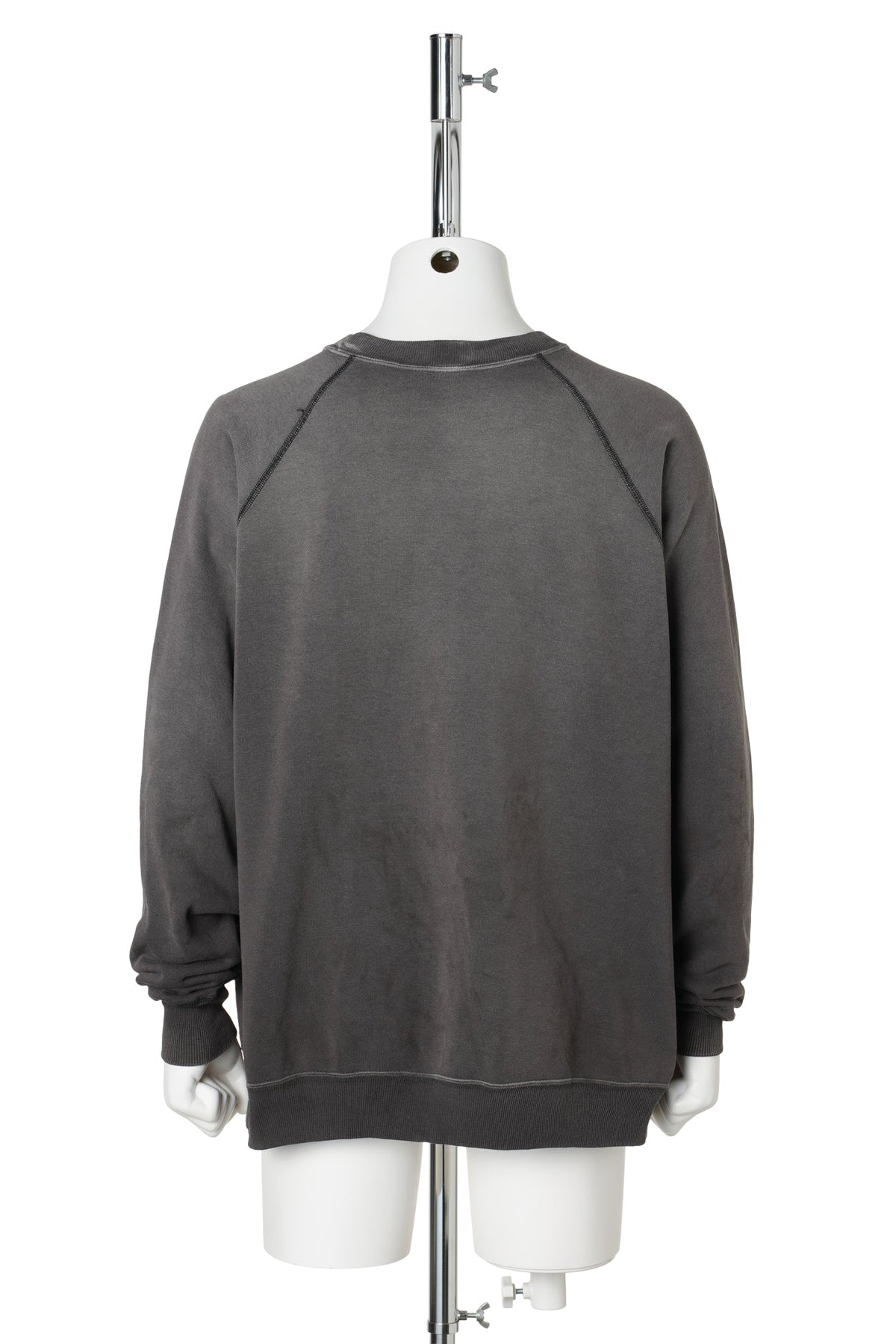 RAGLAN CRW N SWT/HOLY SAINT？ / BLACK