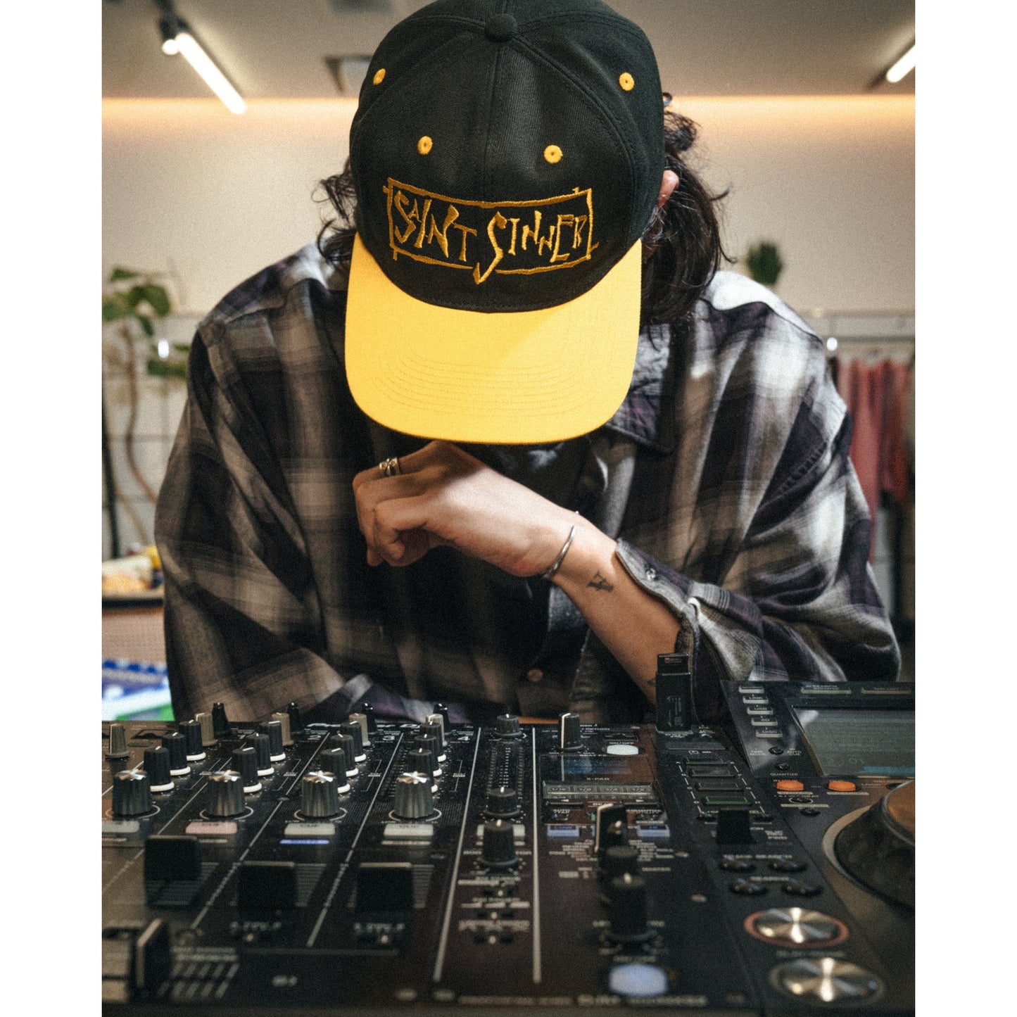 CAP/EYE / BLACK/YELLOW